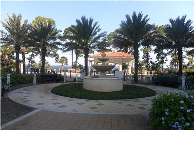 Magnolia Bay Club - Residential