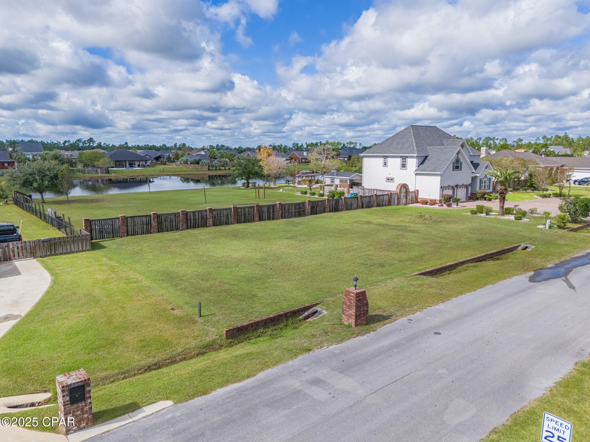 Kirkland Manor - Residential