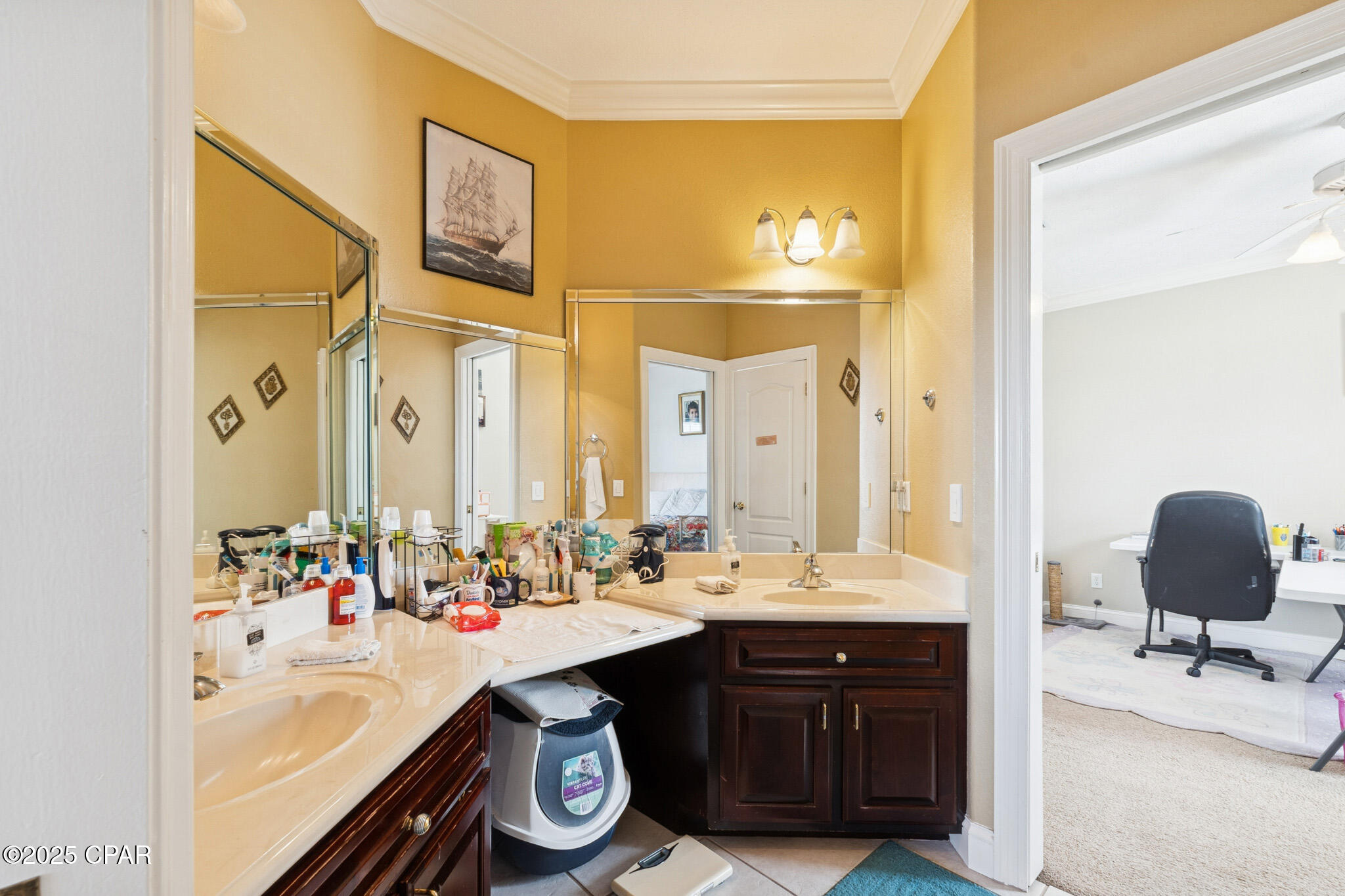 Kirkland Manor - Residential