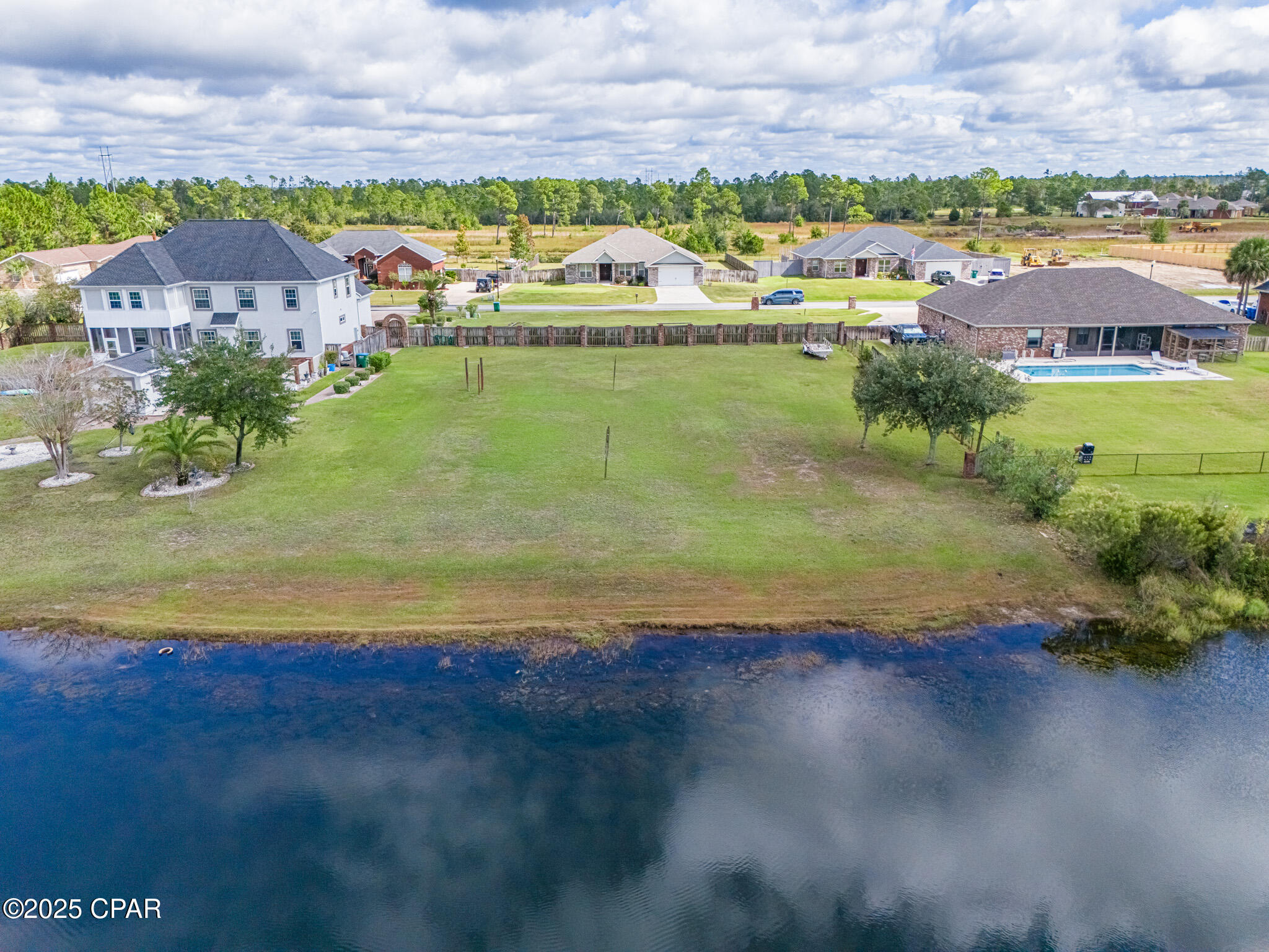 Kirkland Manor - Residential