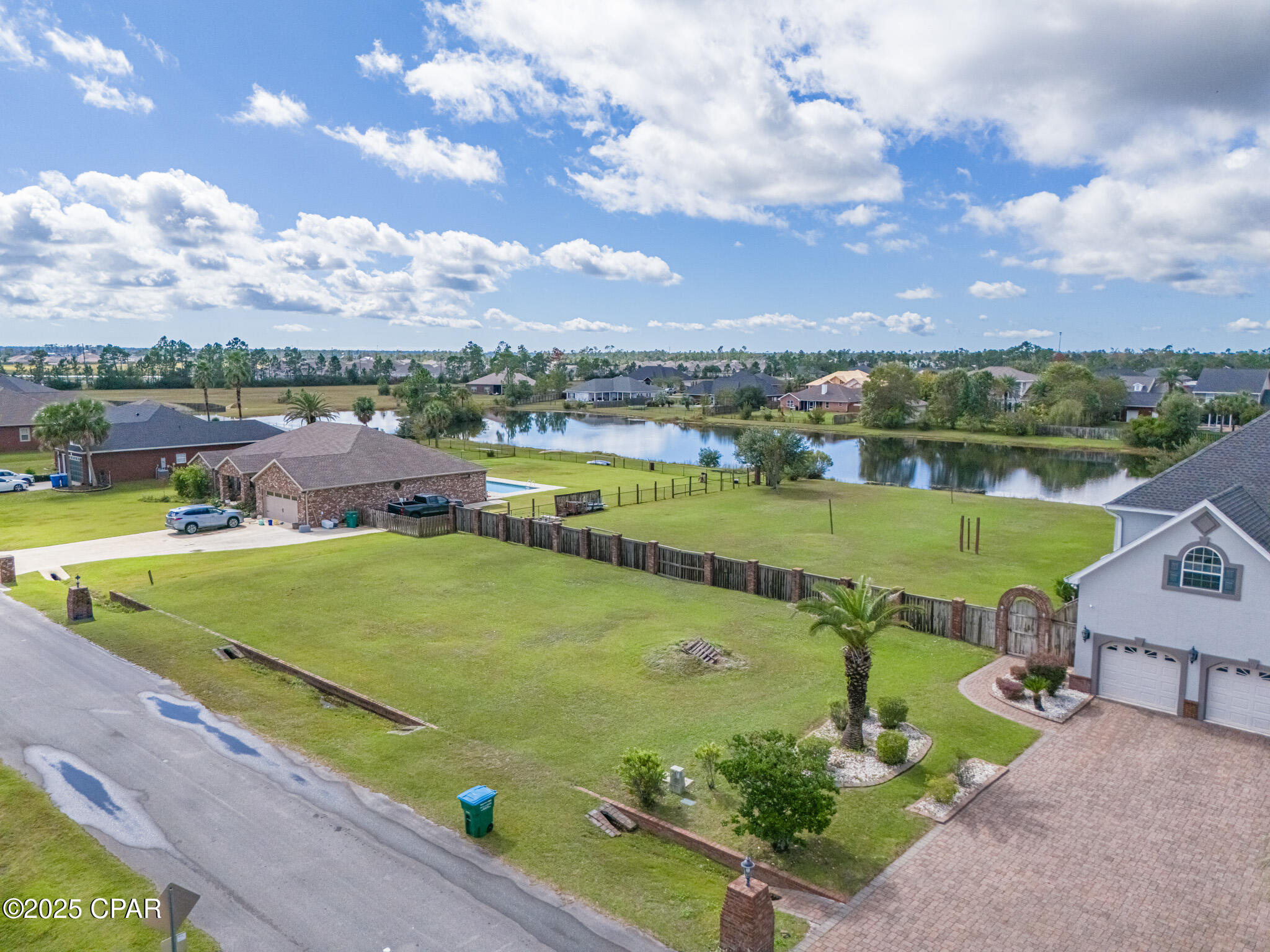 Kirkland Manor - Residential