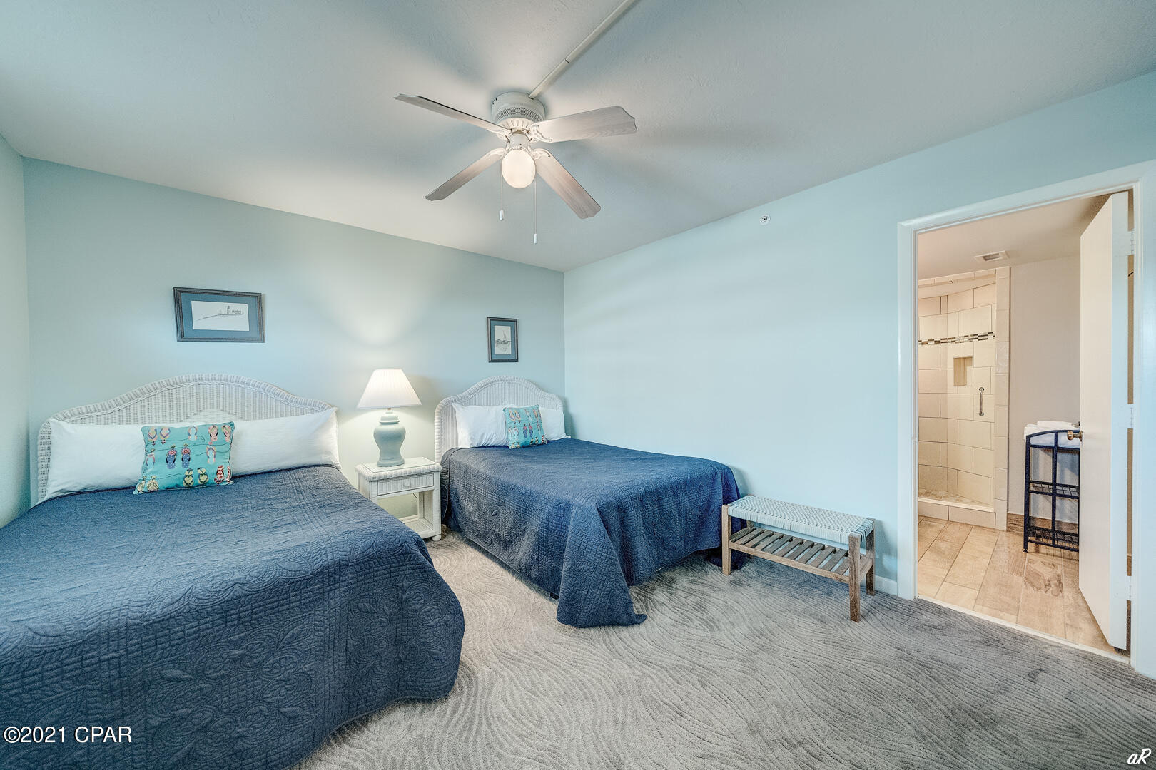 Summerhouse Condo. - Residential