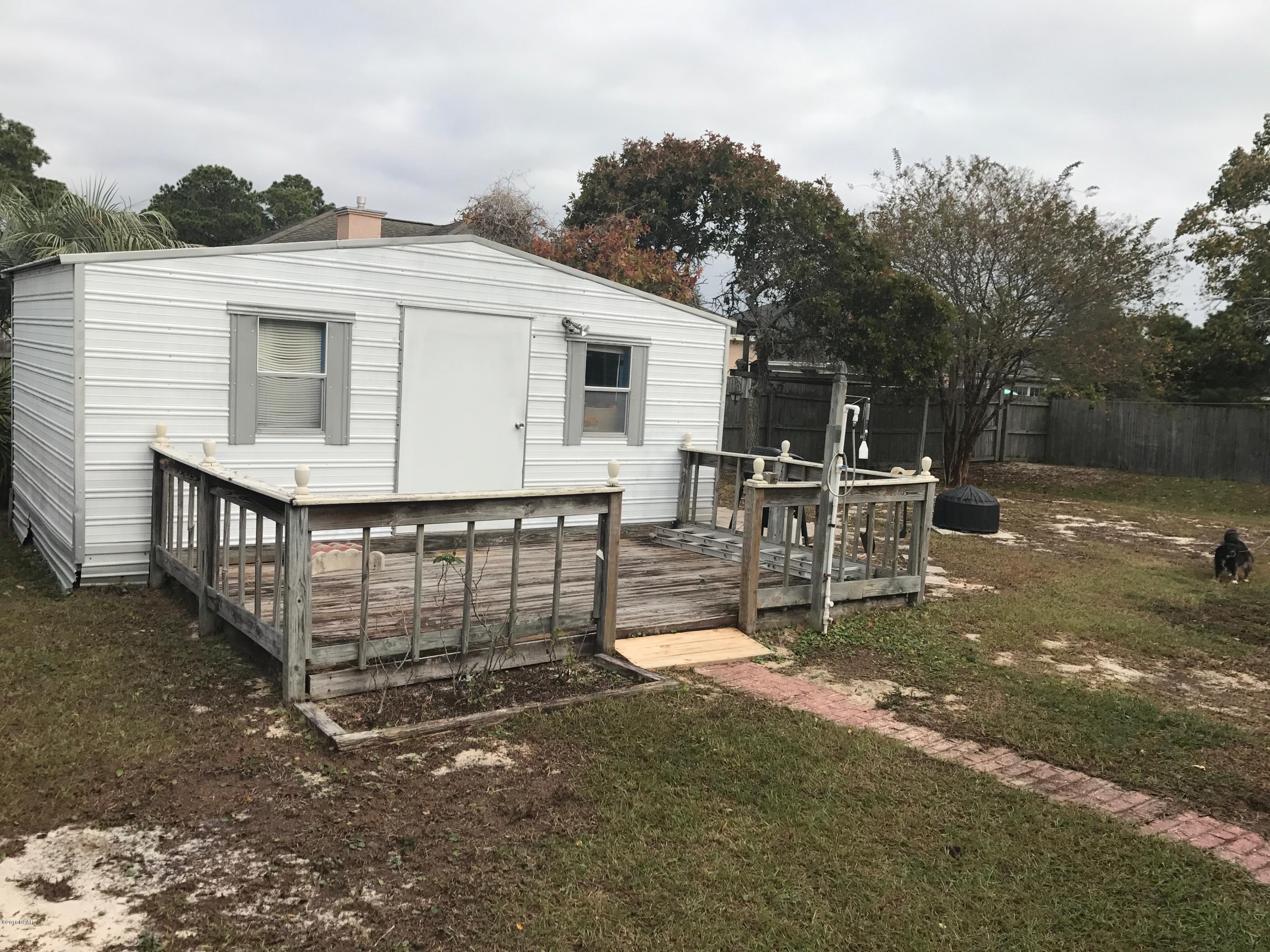 North Lagoon Oaks - Residential