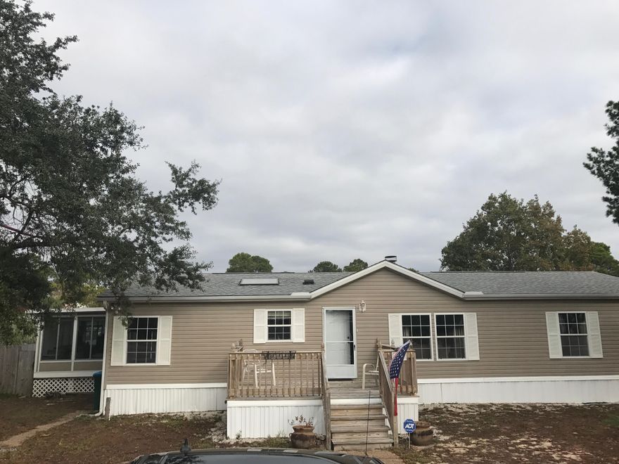 Great home located in a very popular neighborhood just minutes from the World Famous Sandy White Beaches.  This home offers 3 bedrooms / 2.5 baths, with a Sunroom to enjoy those summer days overlooking your private back yard.  This home also offers, surround sound in every room, hardwood flooring, sky lights, water treatment system, wood burning fireplace, and storage sheds with electricity.  Don’t miss your opportunity to live minutes from Sandy White Beaches.  Call today for your personal showing!