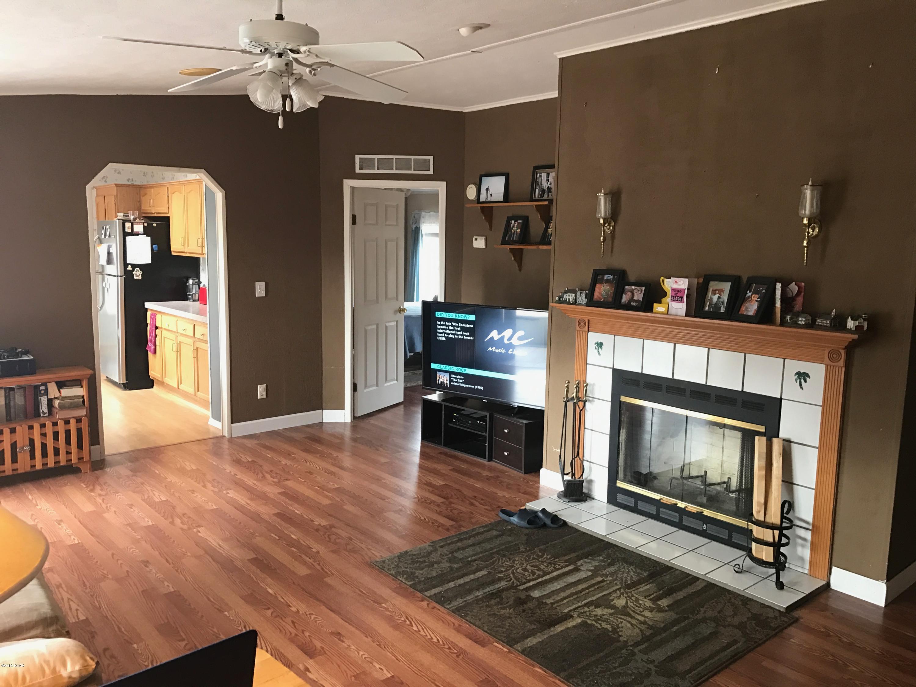 North Lagoon Oaks - Residential