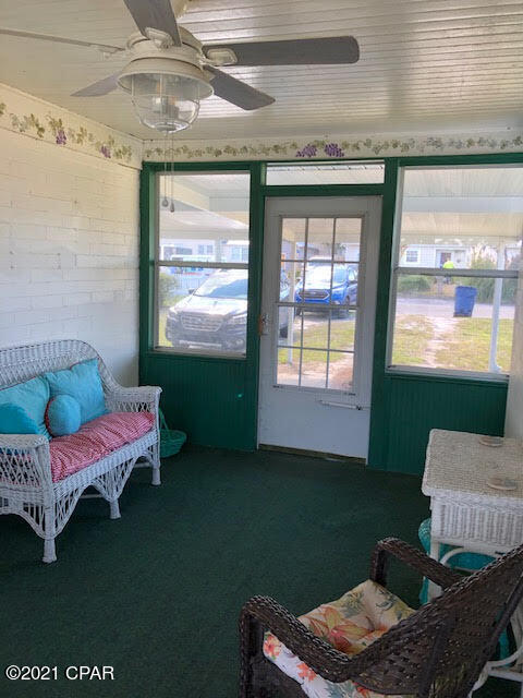 Cove Terrace 3rd Add - Residential