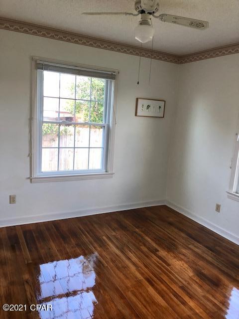 Cove Terrace 3rd Add - Residential