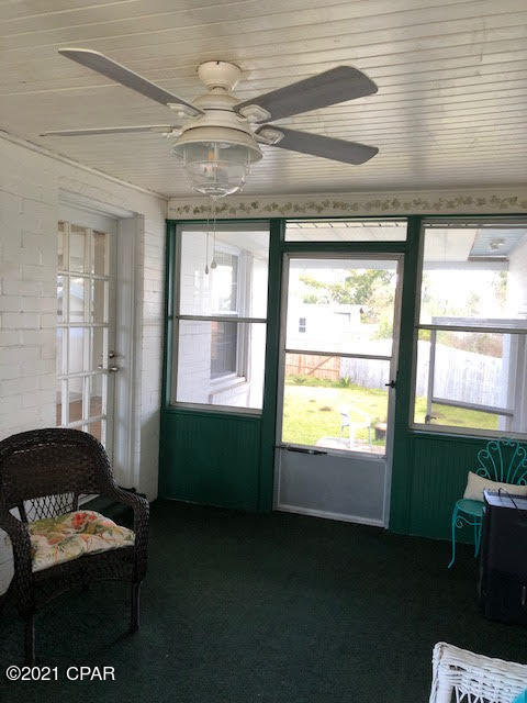 Cove Terrace 3rd Add - Residential