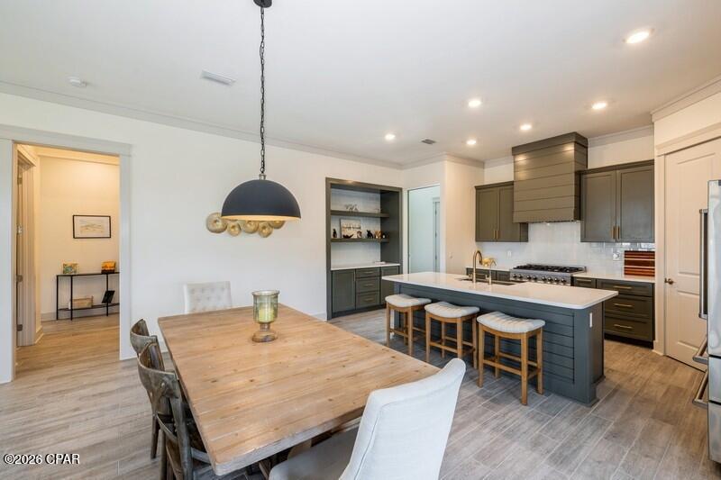 Shallow Reed On The Bay - Residential