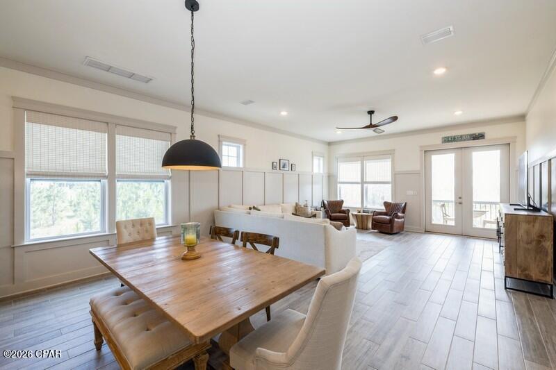 Shallow Reed On The Bay - Residential