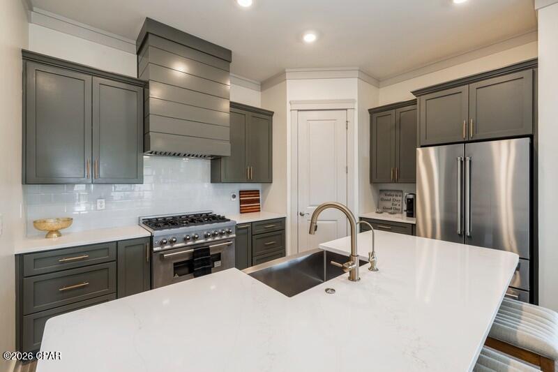 Shallow Reed On The Bay - Residential