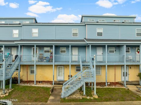 A home in Fort Walton Beach