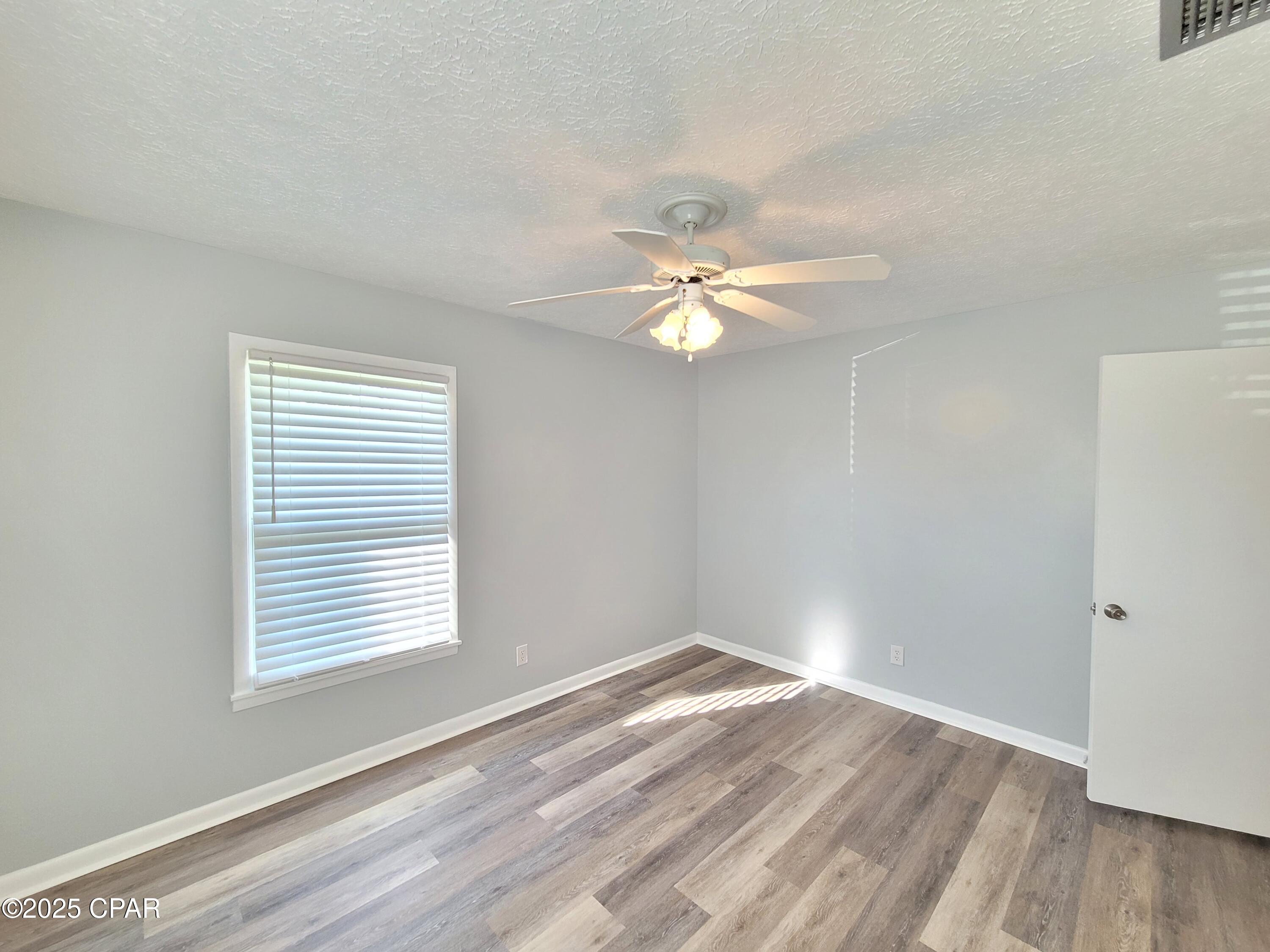 Kings Point - Residential Lease