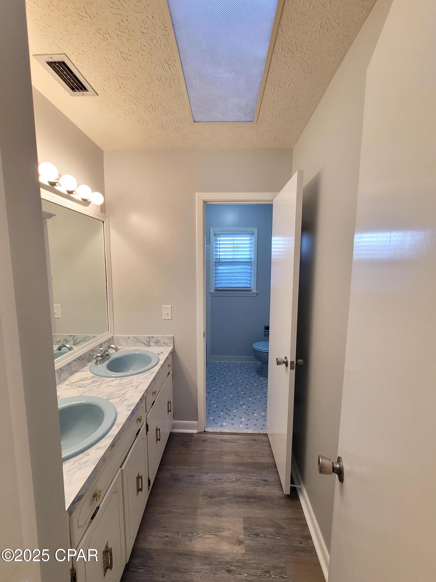 Kings Point - Residential Lease