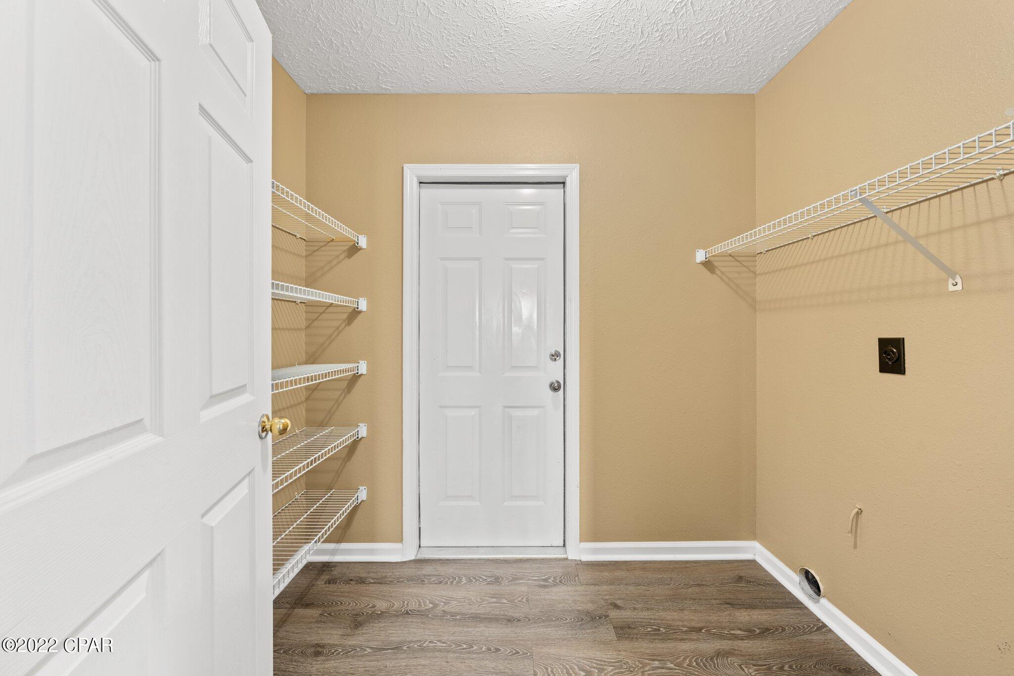 Derby Woods - Residential