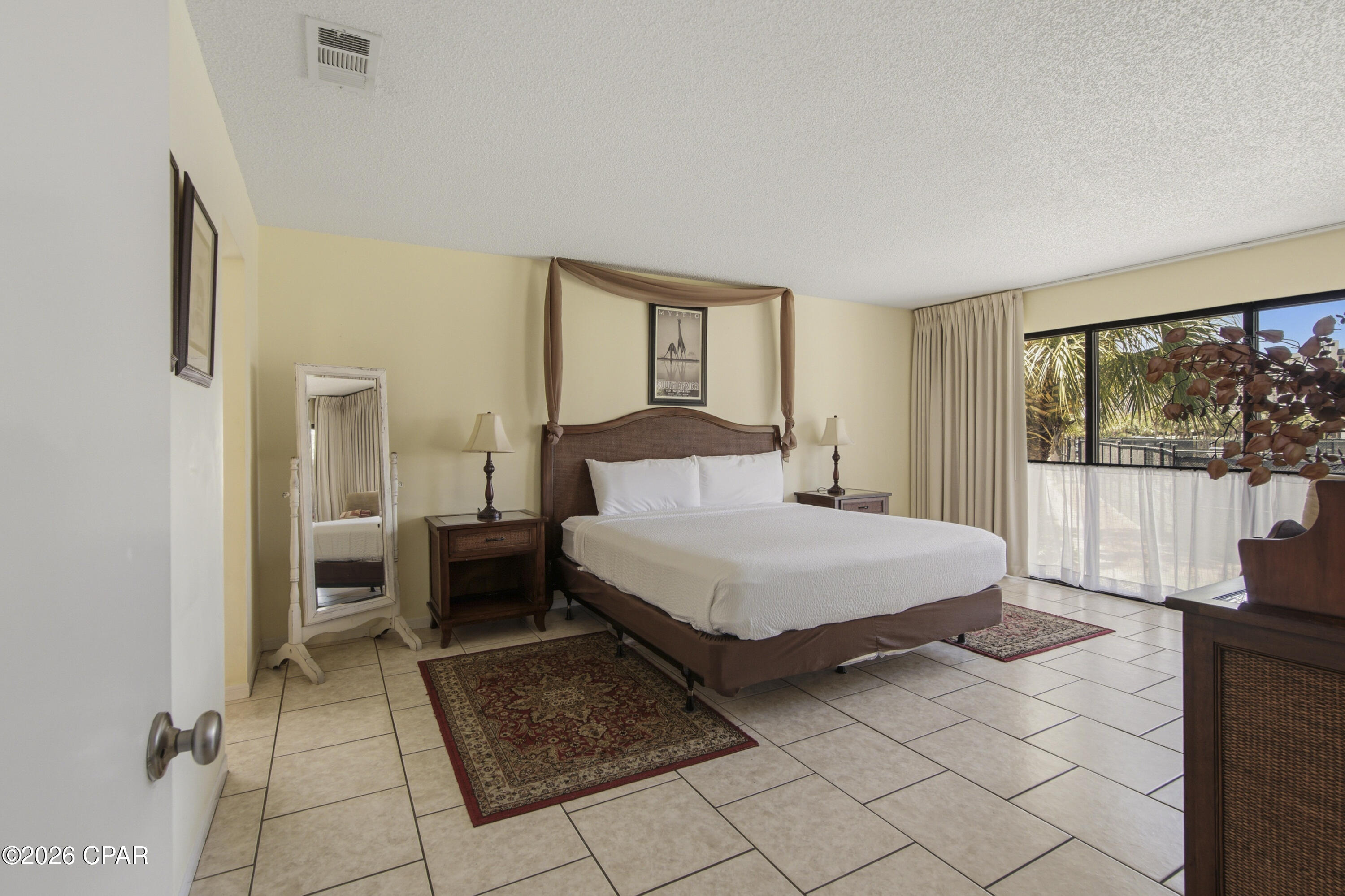 River Oaks Tennis Villas - Residential