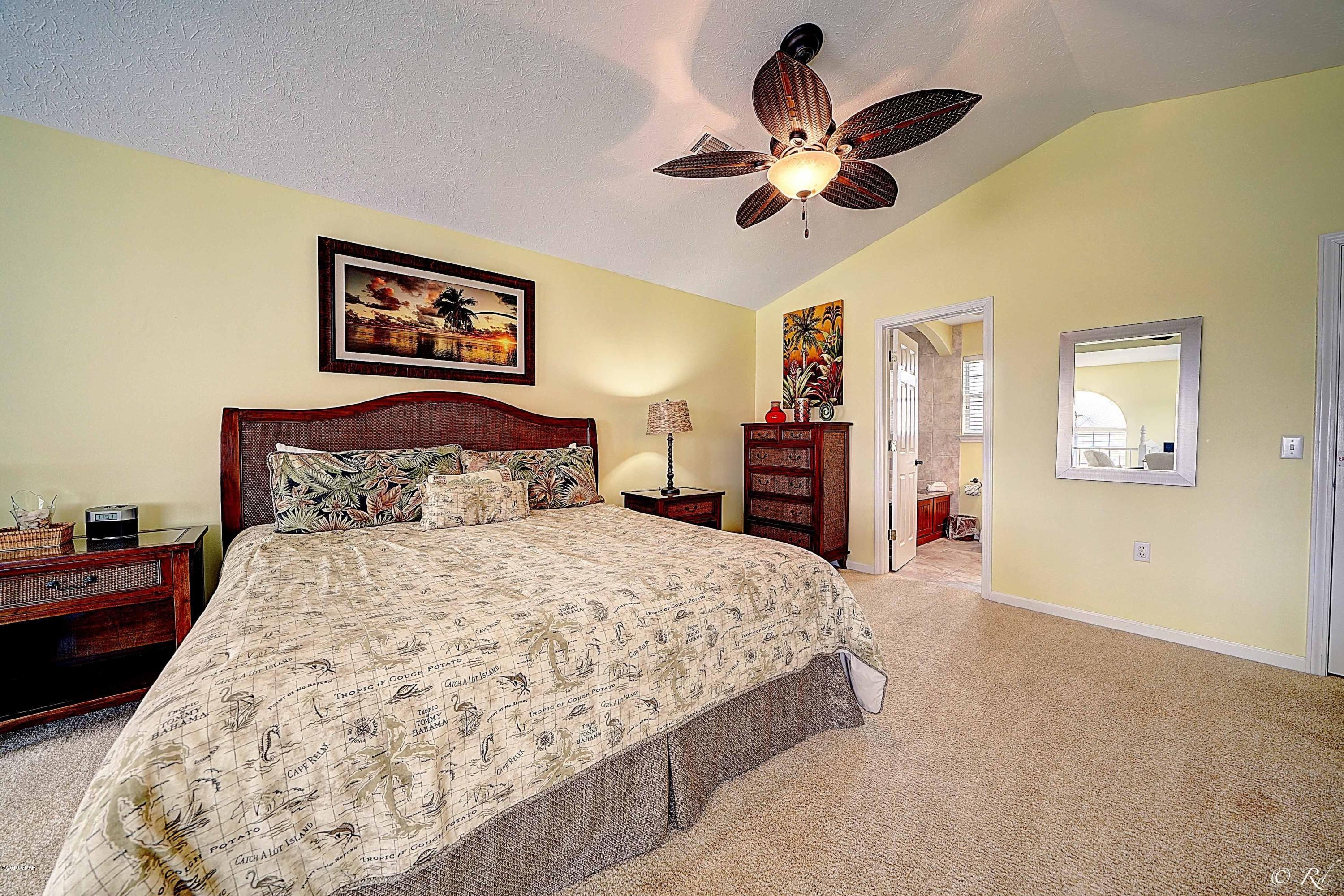 The Palms - Residential