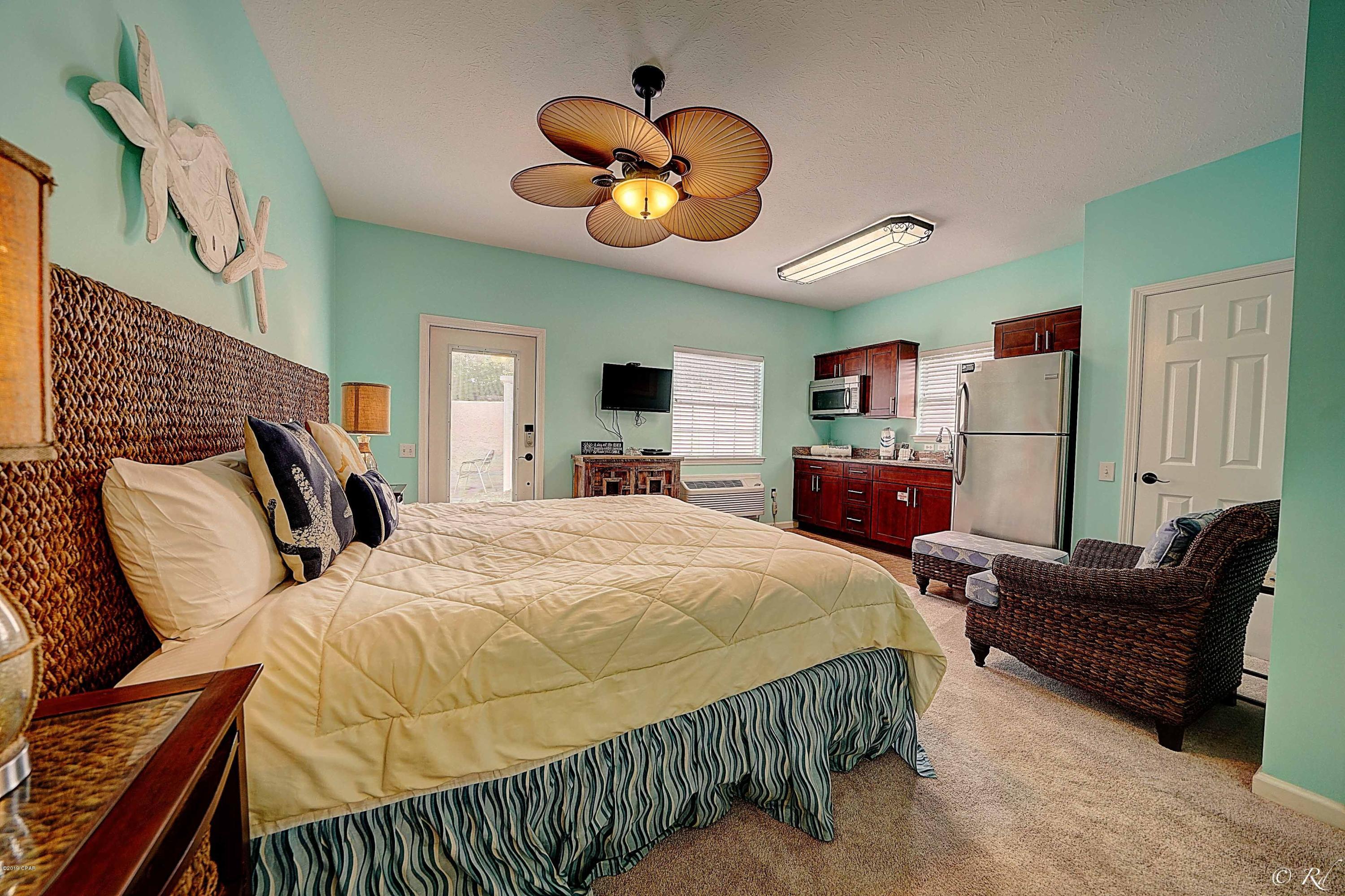 The Palms - Residential