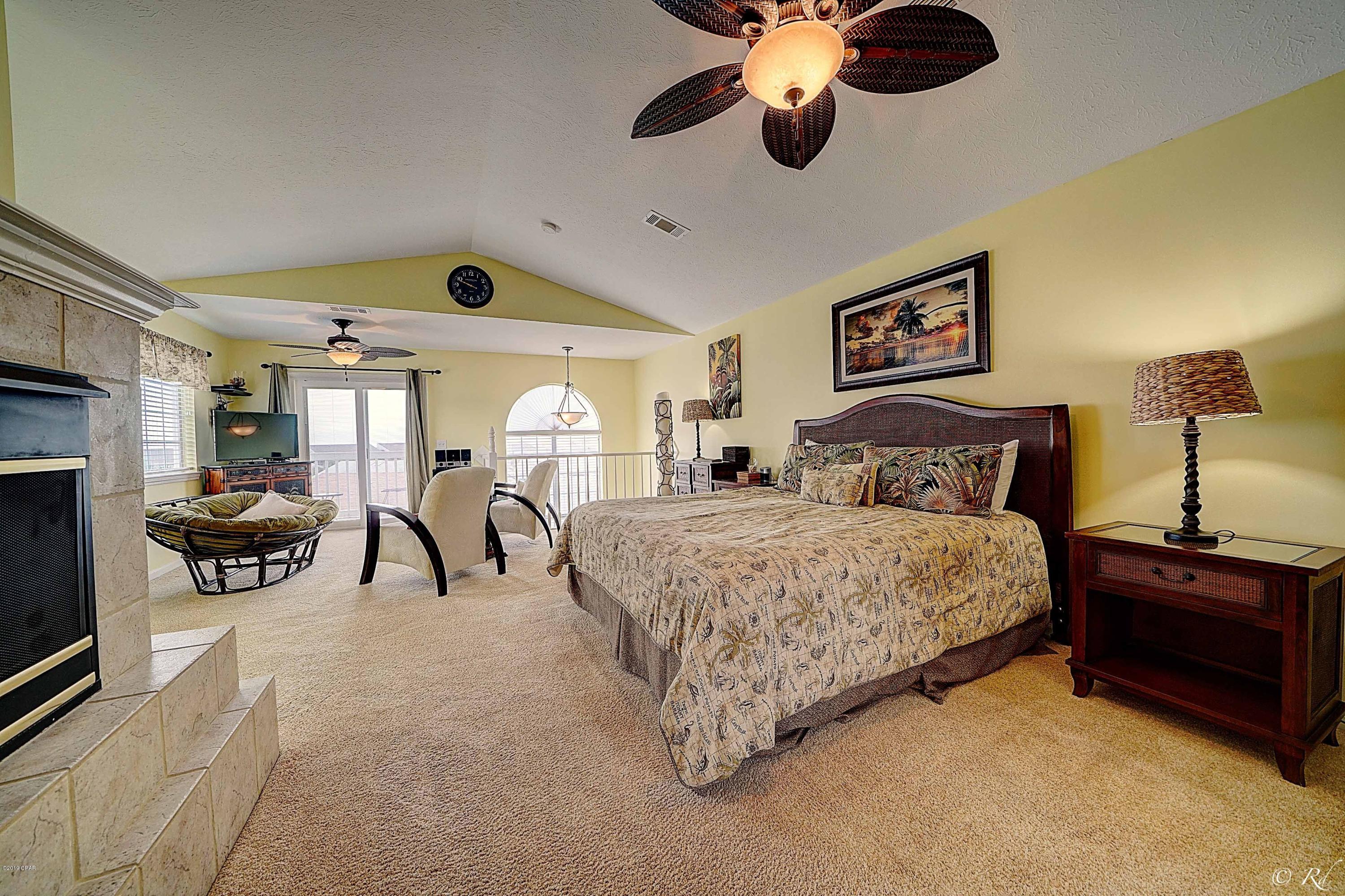 The Palms - Residential