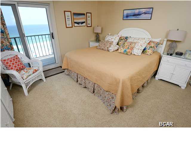 Moonspinner Apartments - Residential