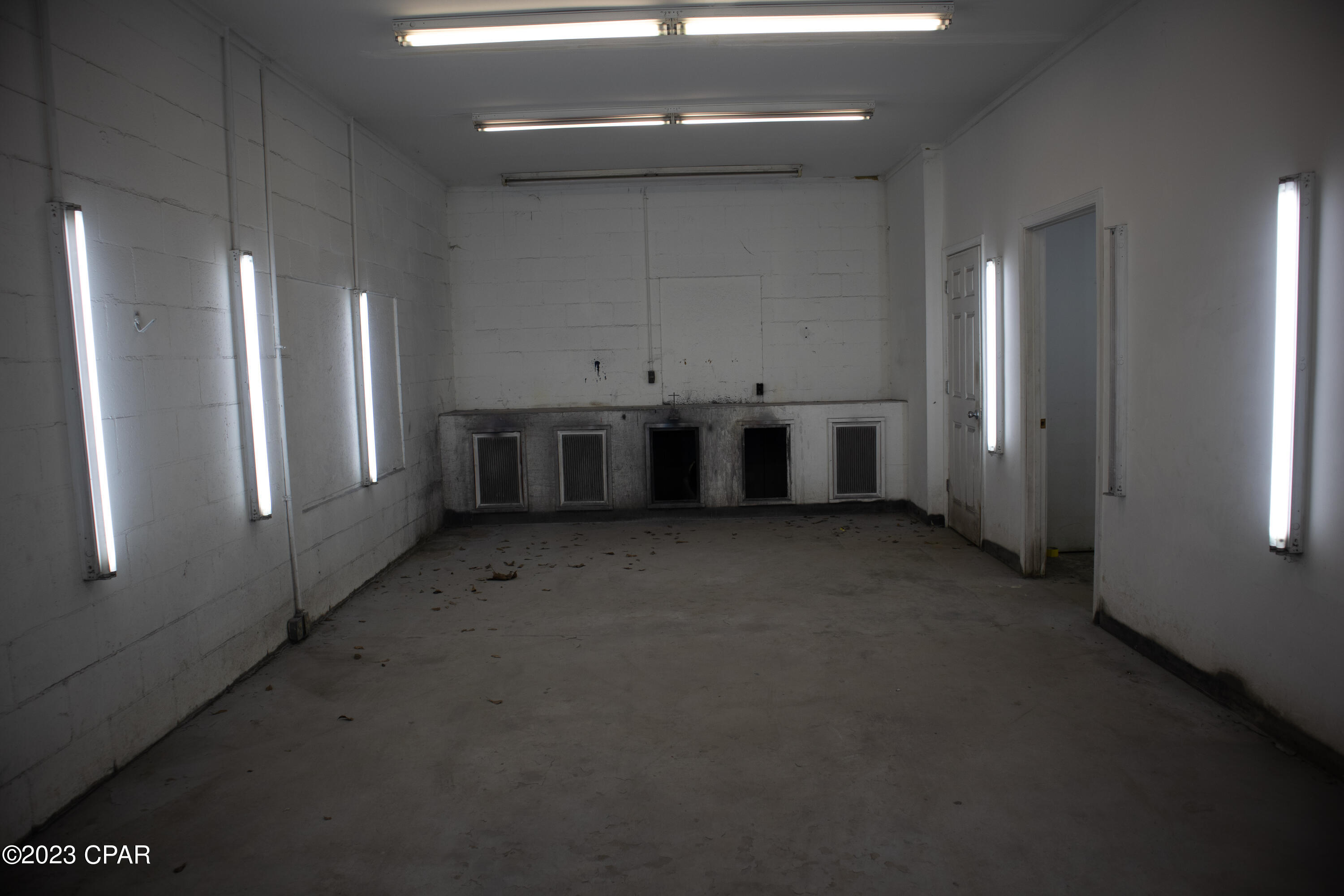 Chipley - Commercial Sale