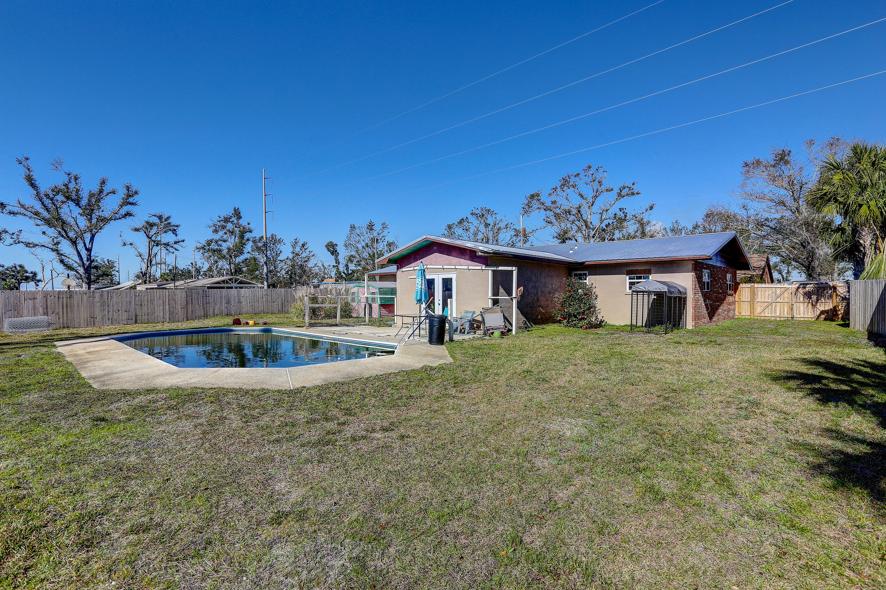 [No Recorded Subdiv] - Residential