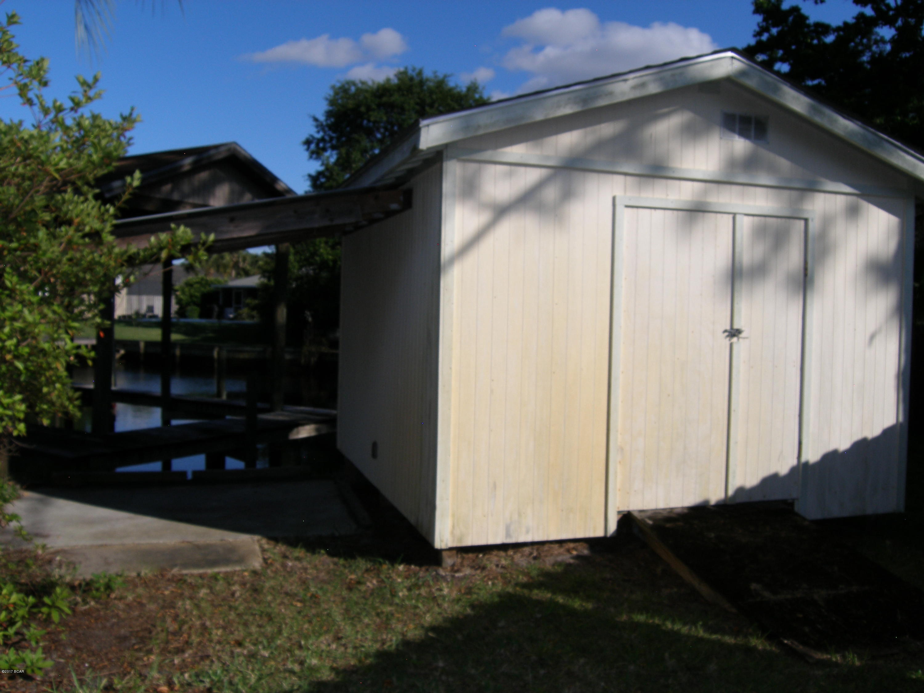 Baywood Shores Est Unit 3 - Residential