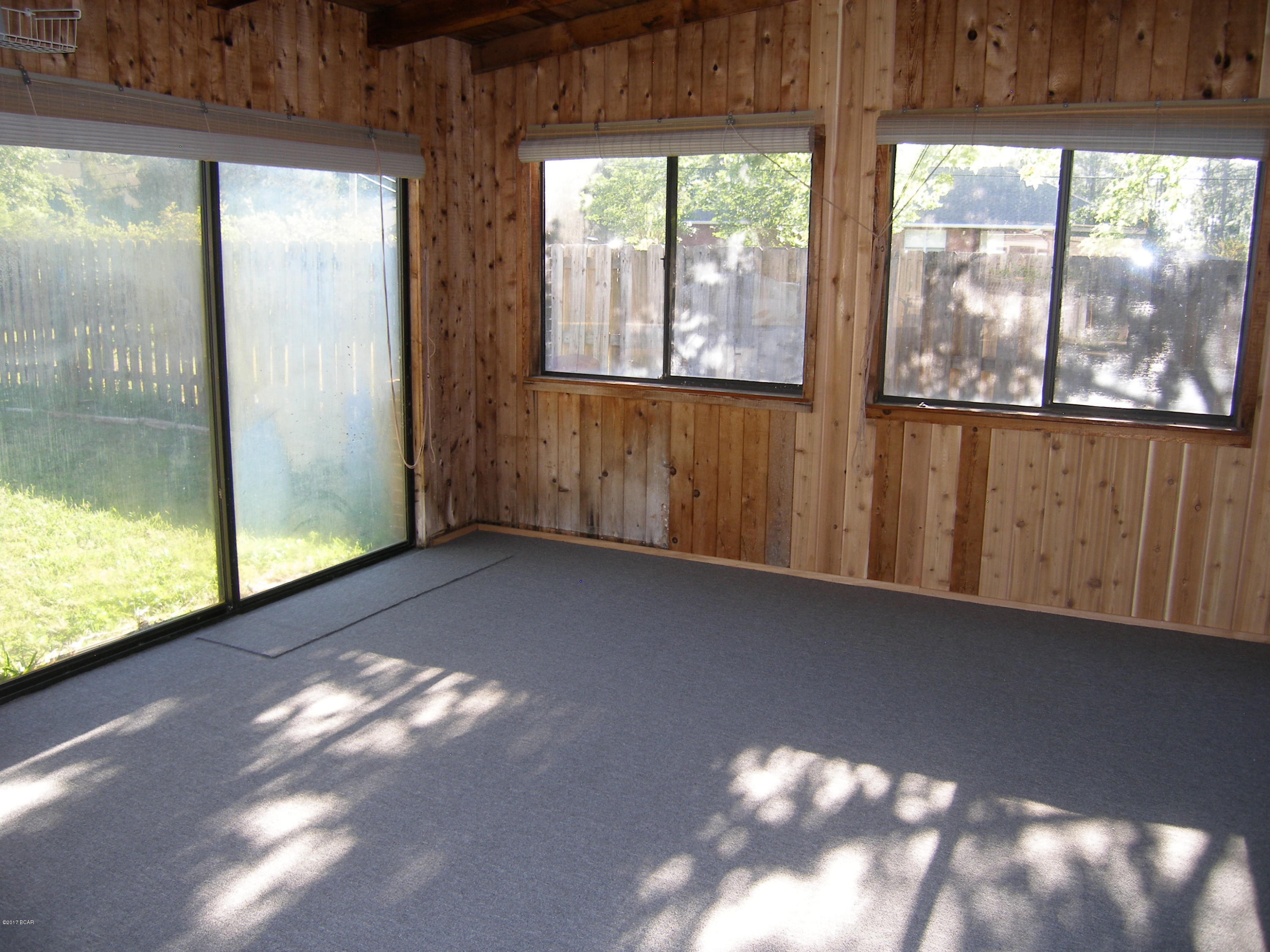 Baywood Shores Est Unit 3 - Residential