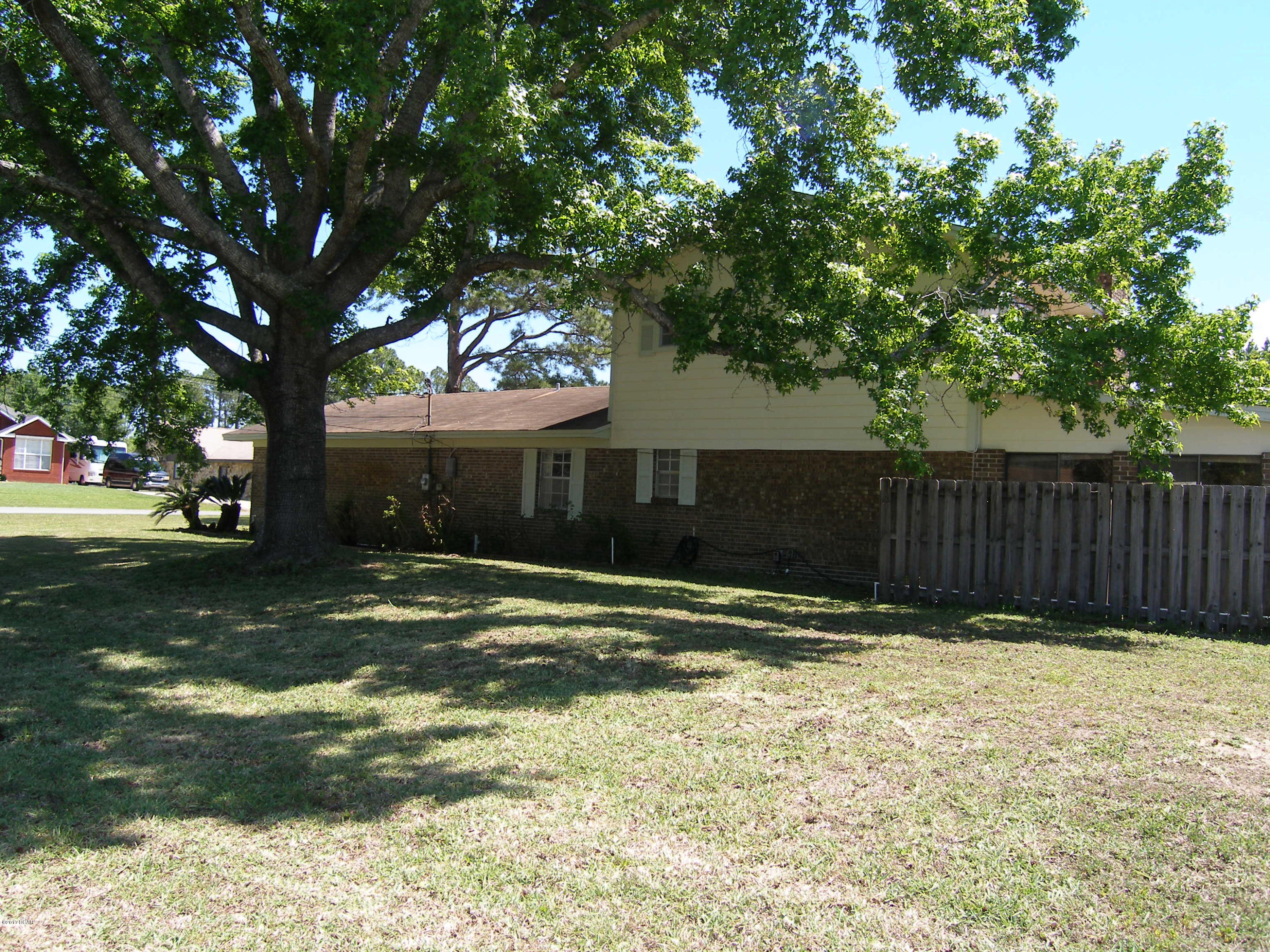 Baywood Shores Est Unit 3 - Residential