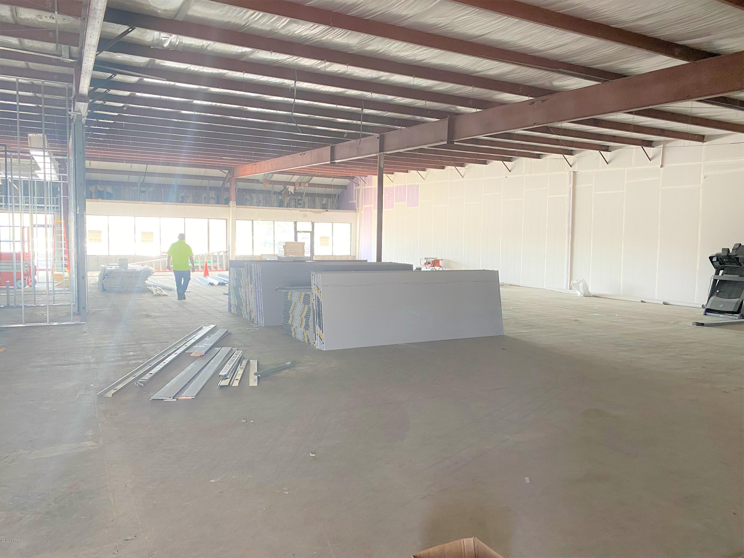 [No Recorded Subdiv] - Commercial Lease