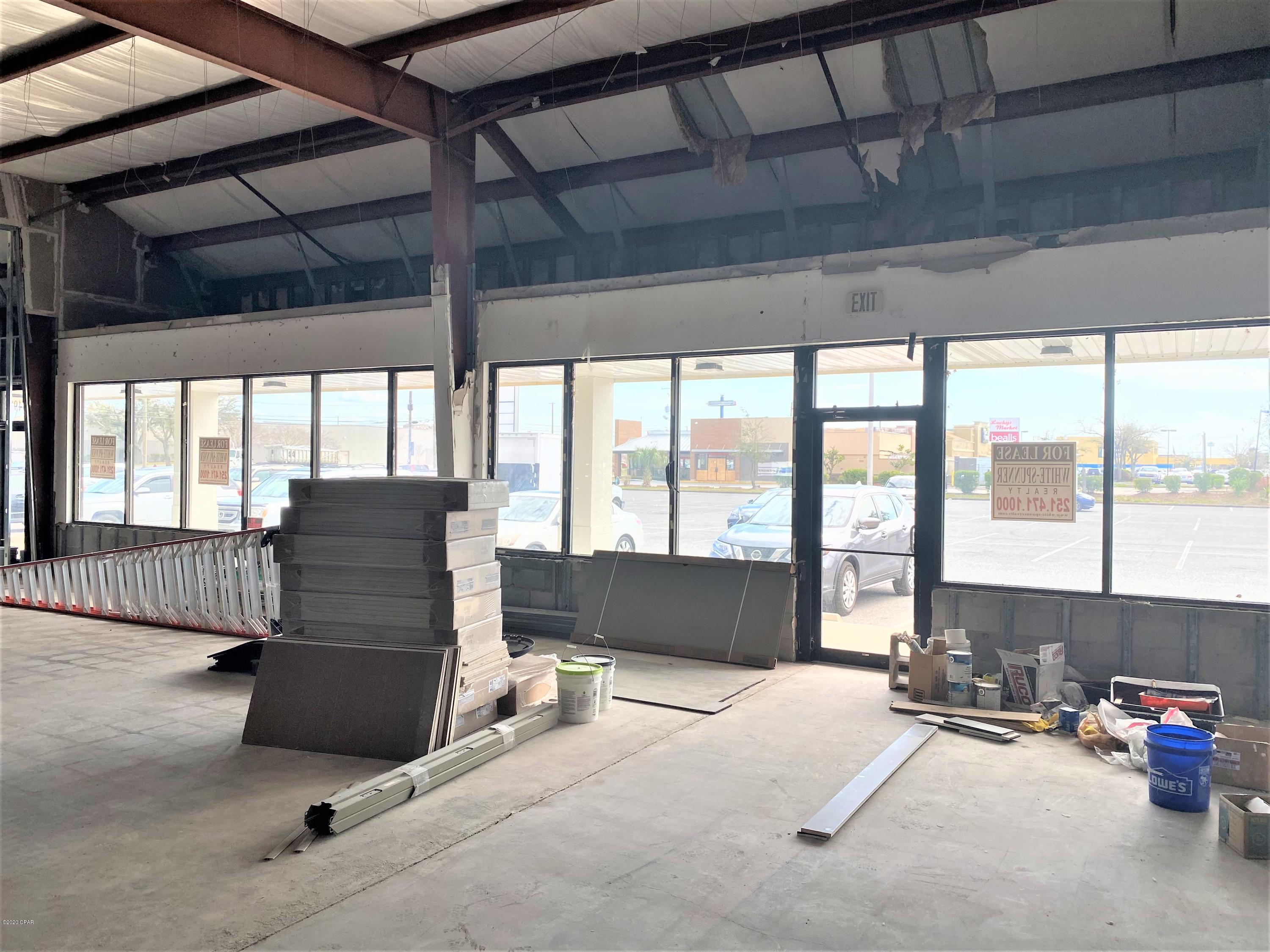 [No Recorded Subdiv] - Commercial Lease