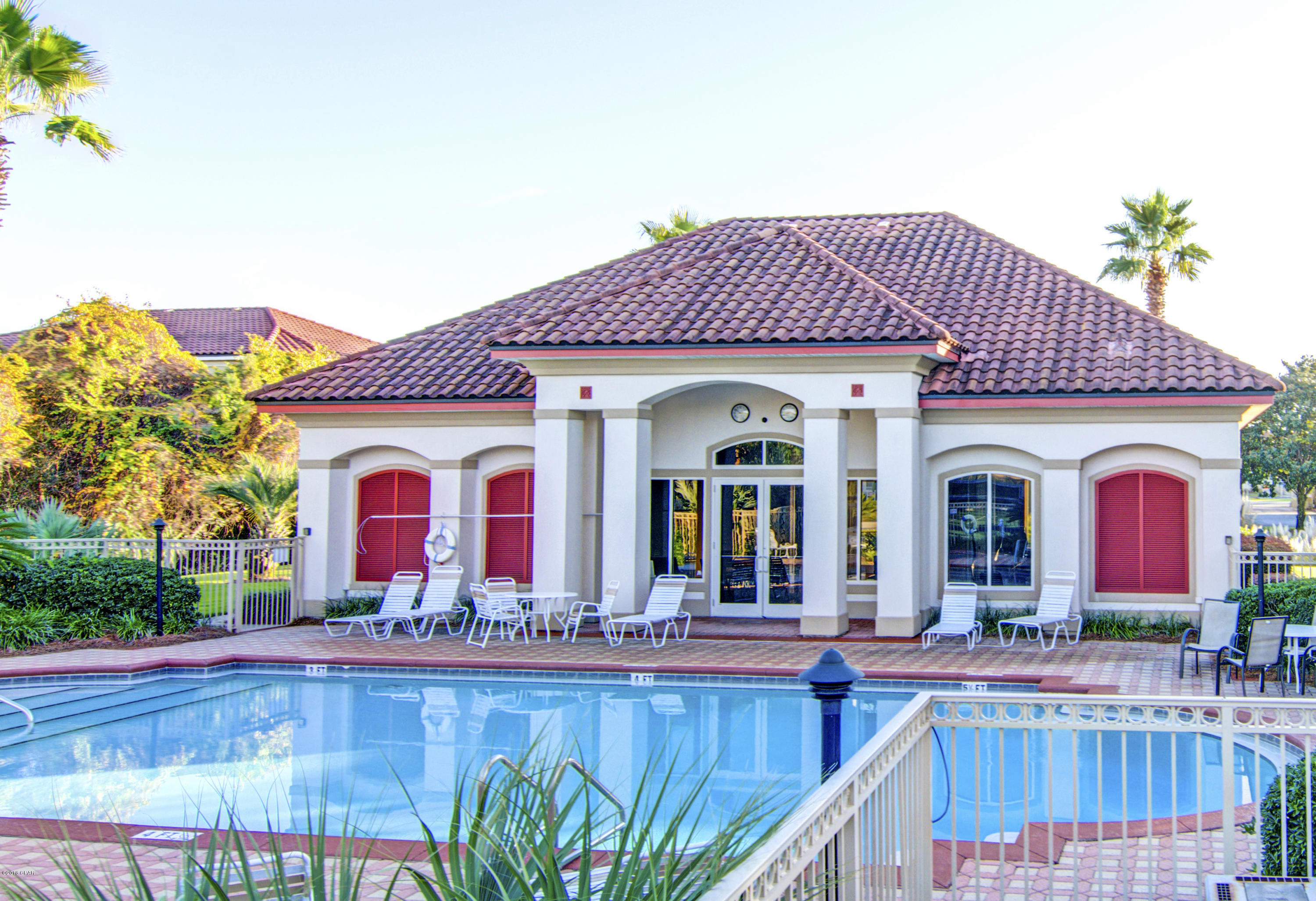 La Valencia Beach Resort - Residential