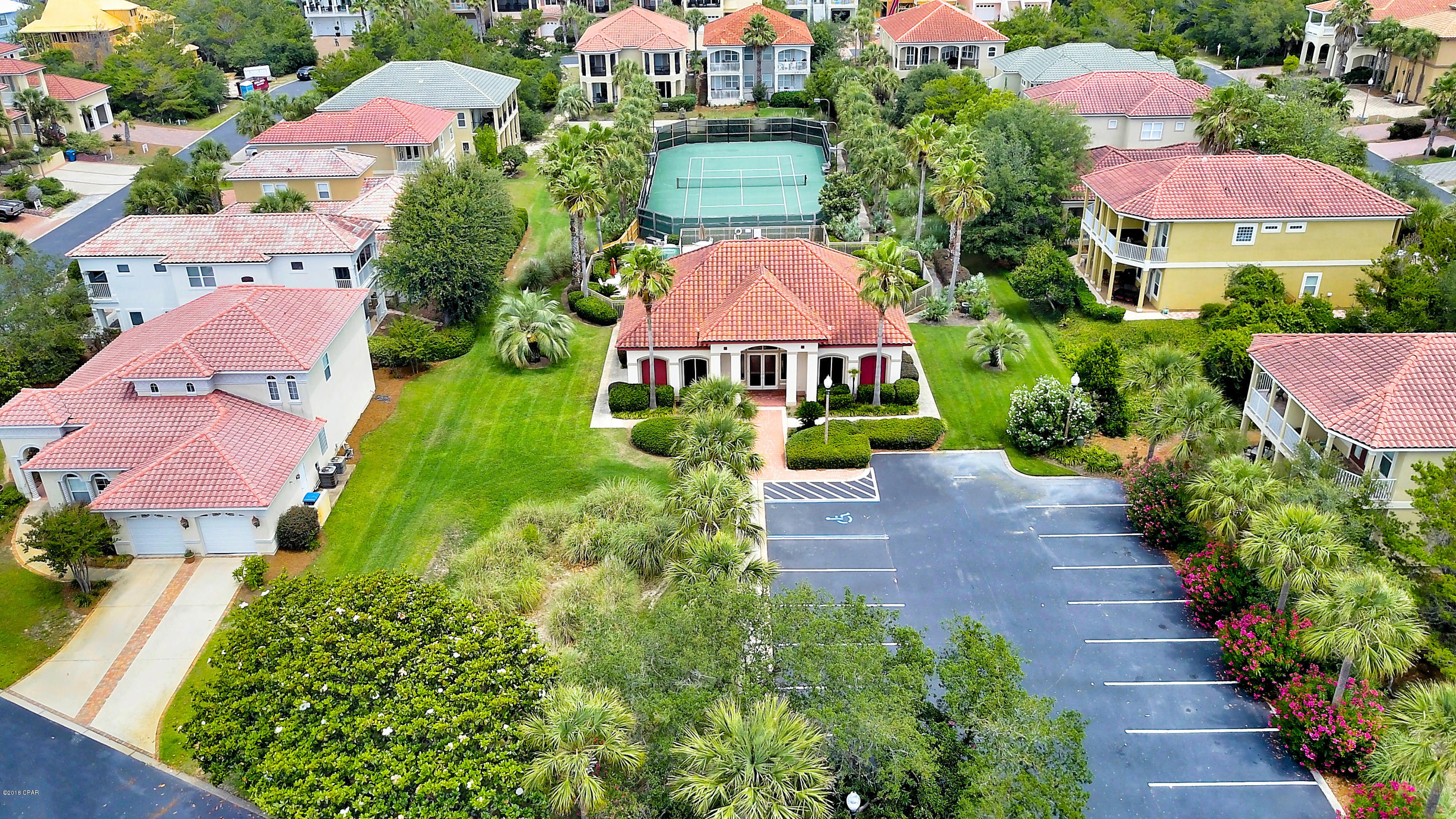 La Valencia Beach Resort - Residential