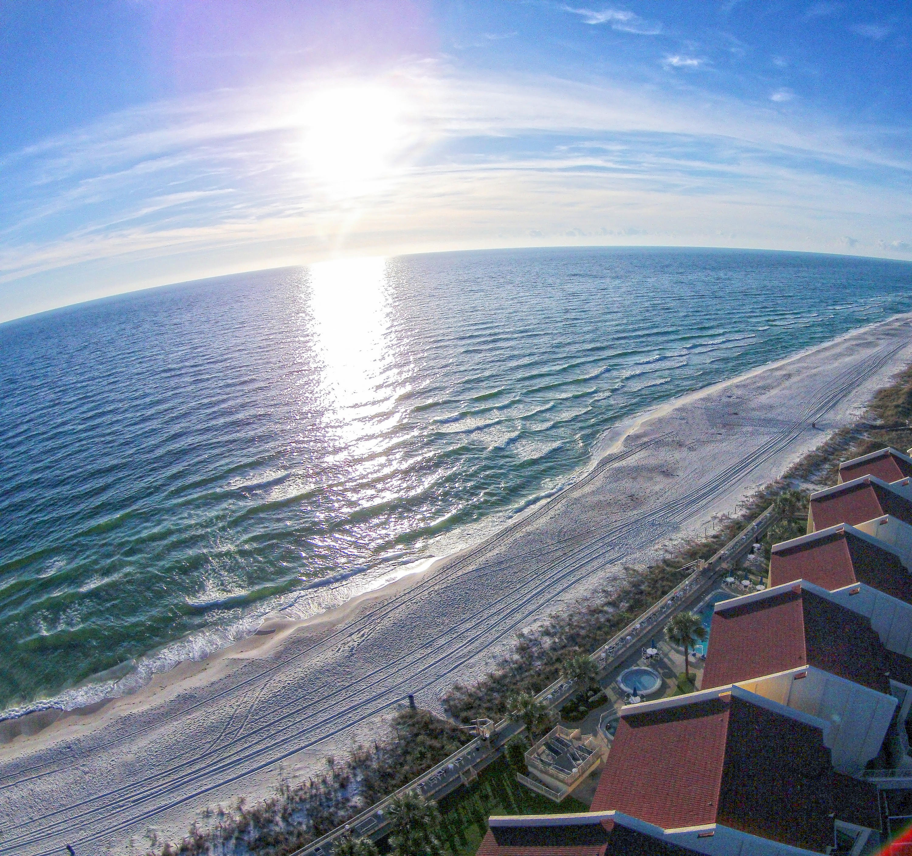 La Valencia Beach Resort - Residential