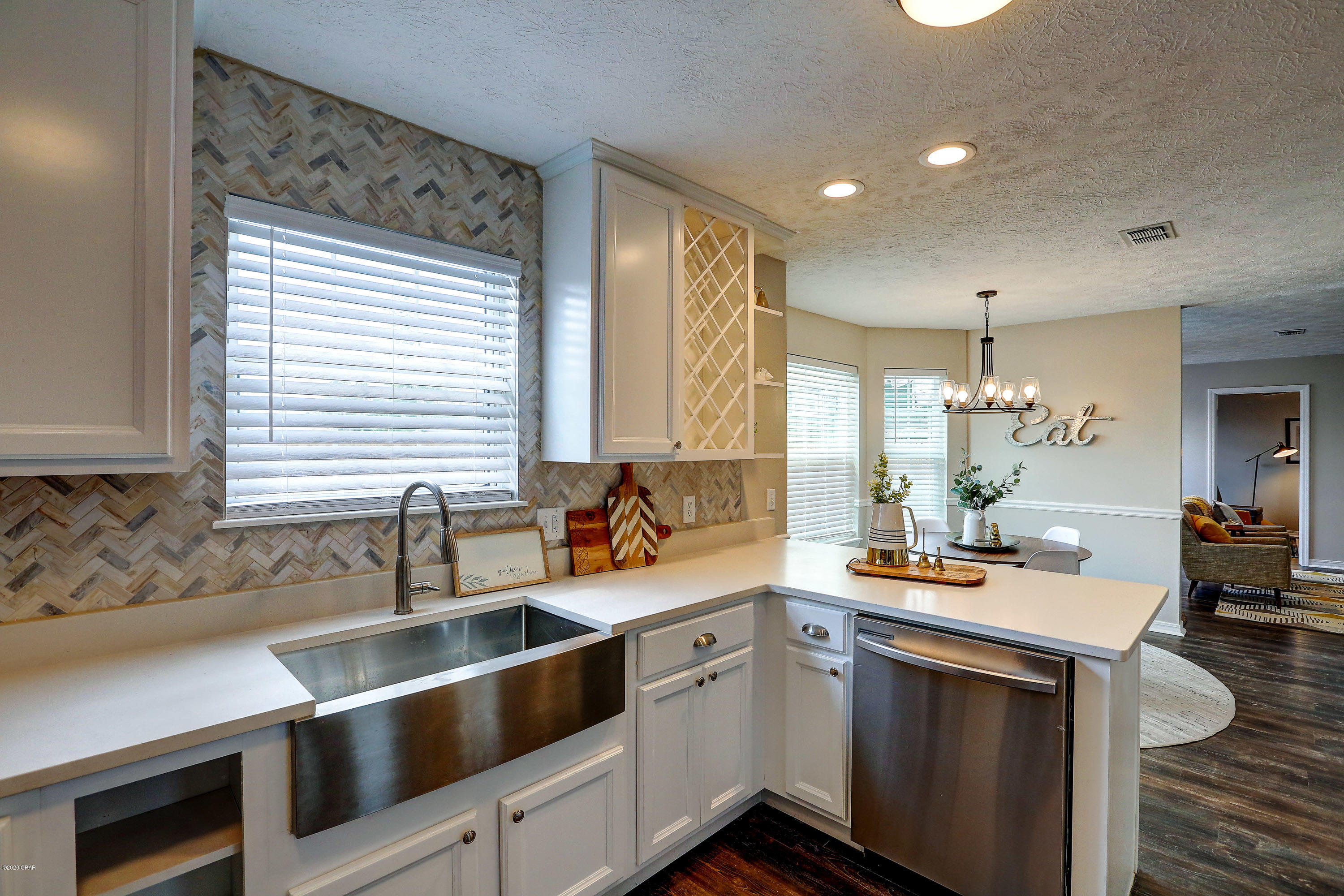 Bay Park Manor - Residential