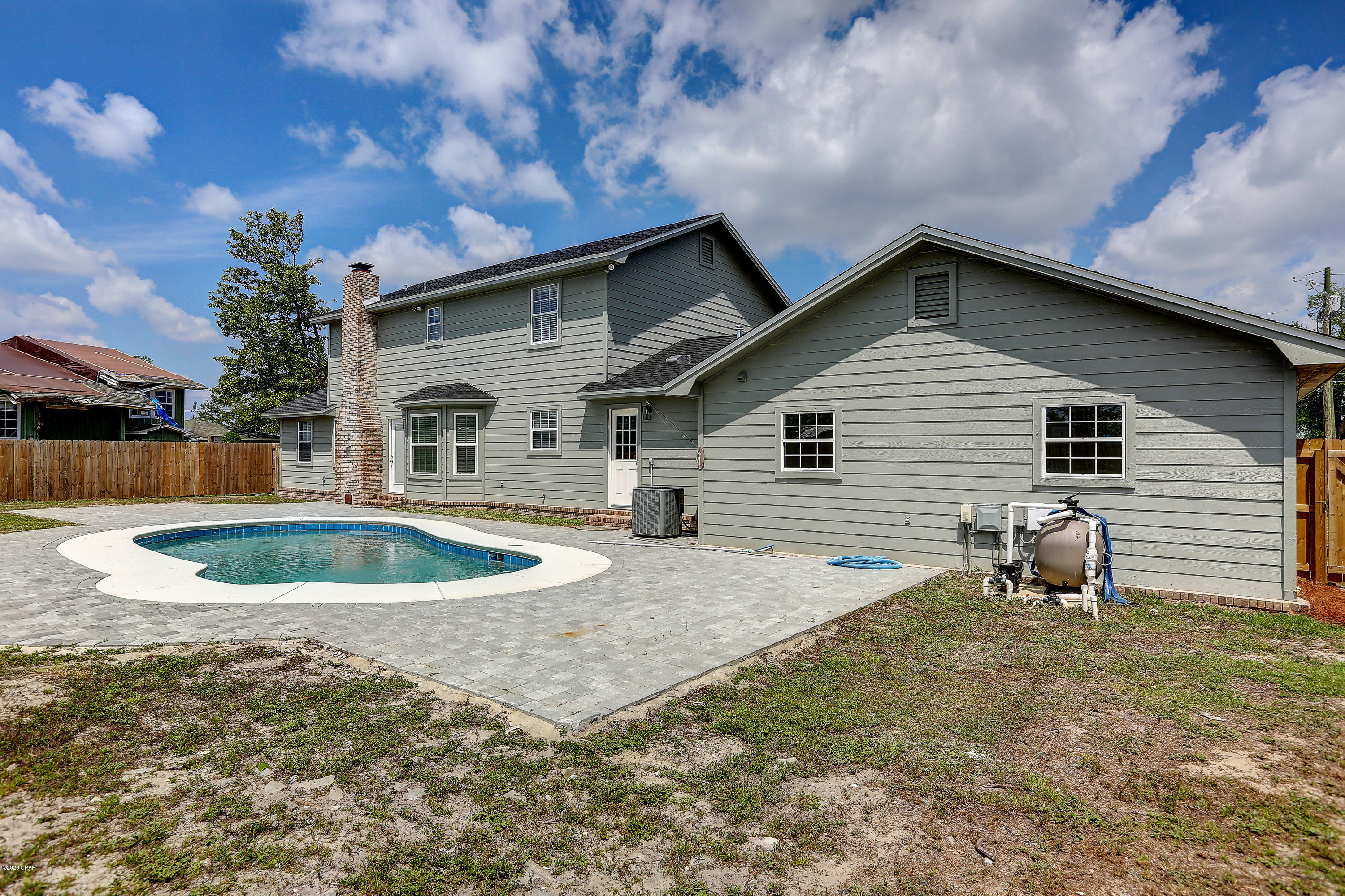 Bay Park Manor - Residential