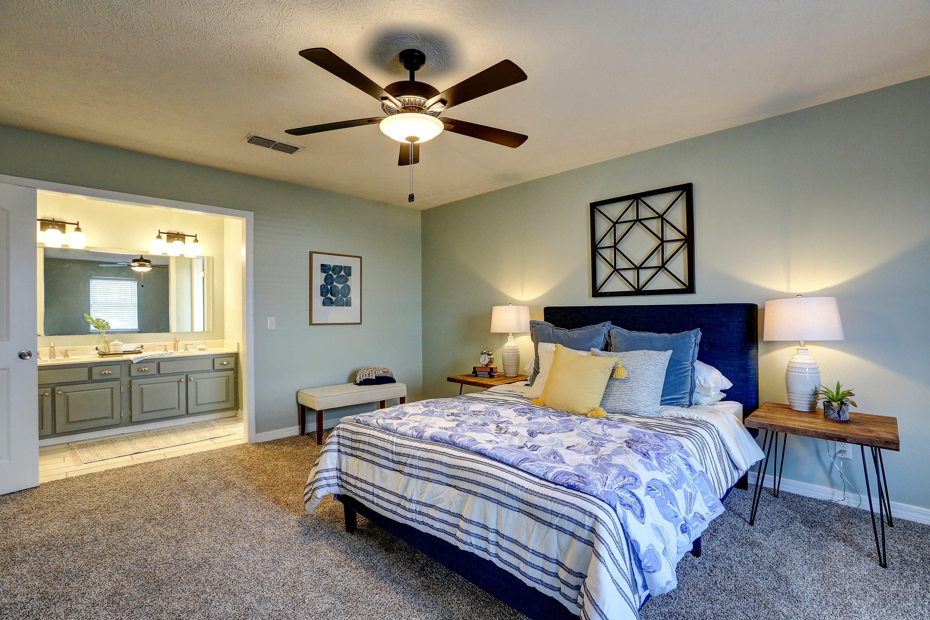 Bay Park Manor - Residential