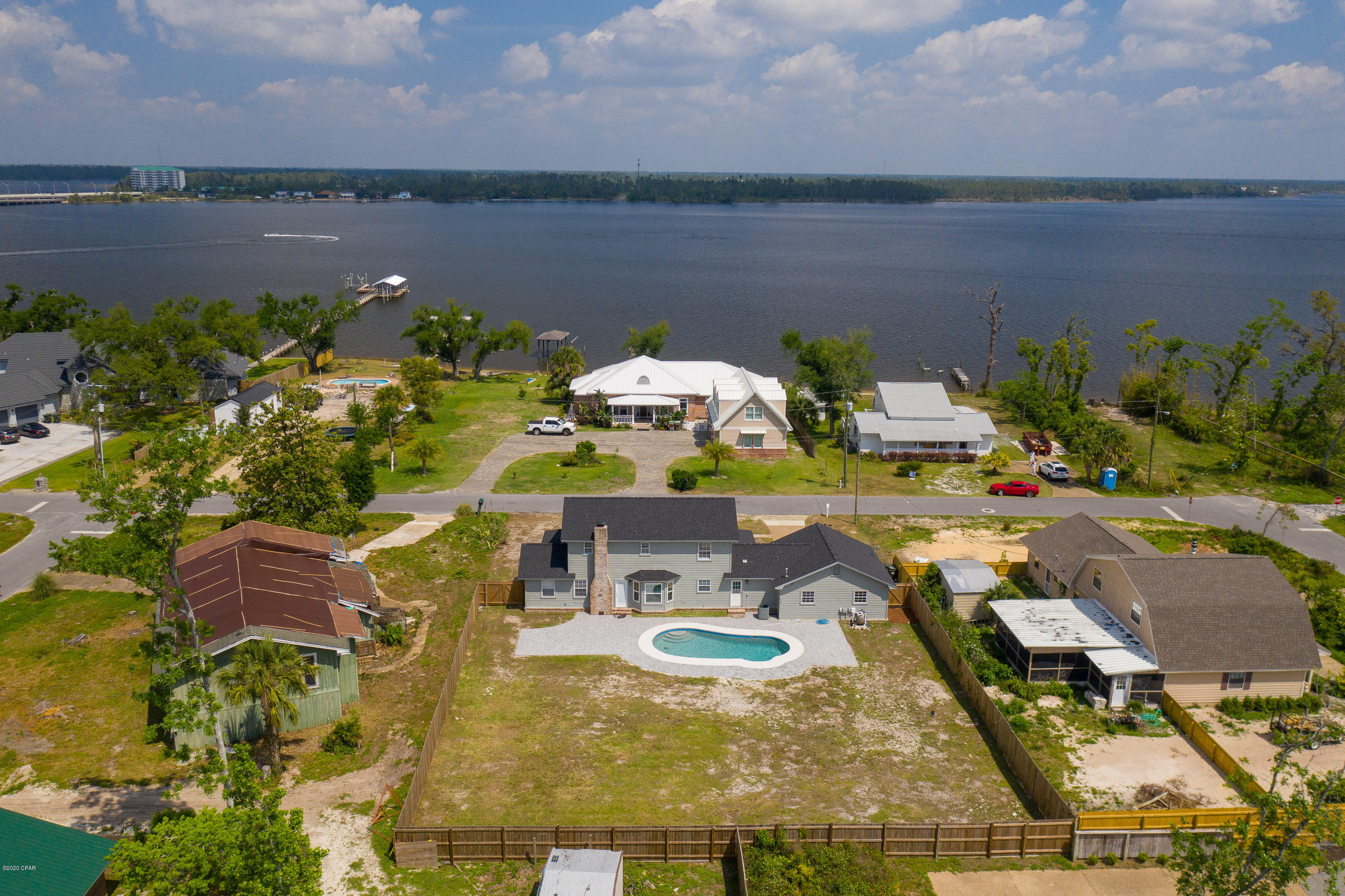 Bay Park Manor - Residential