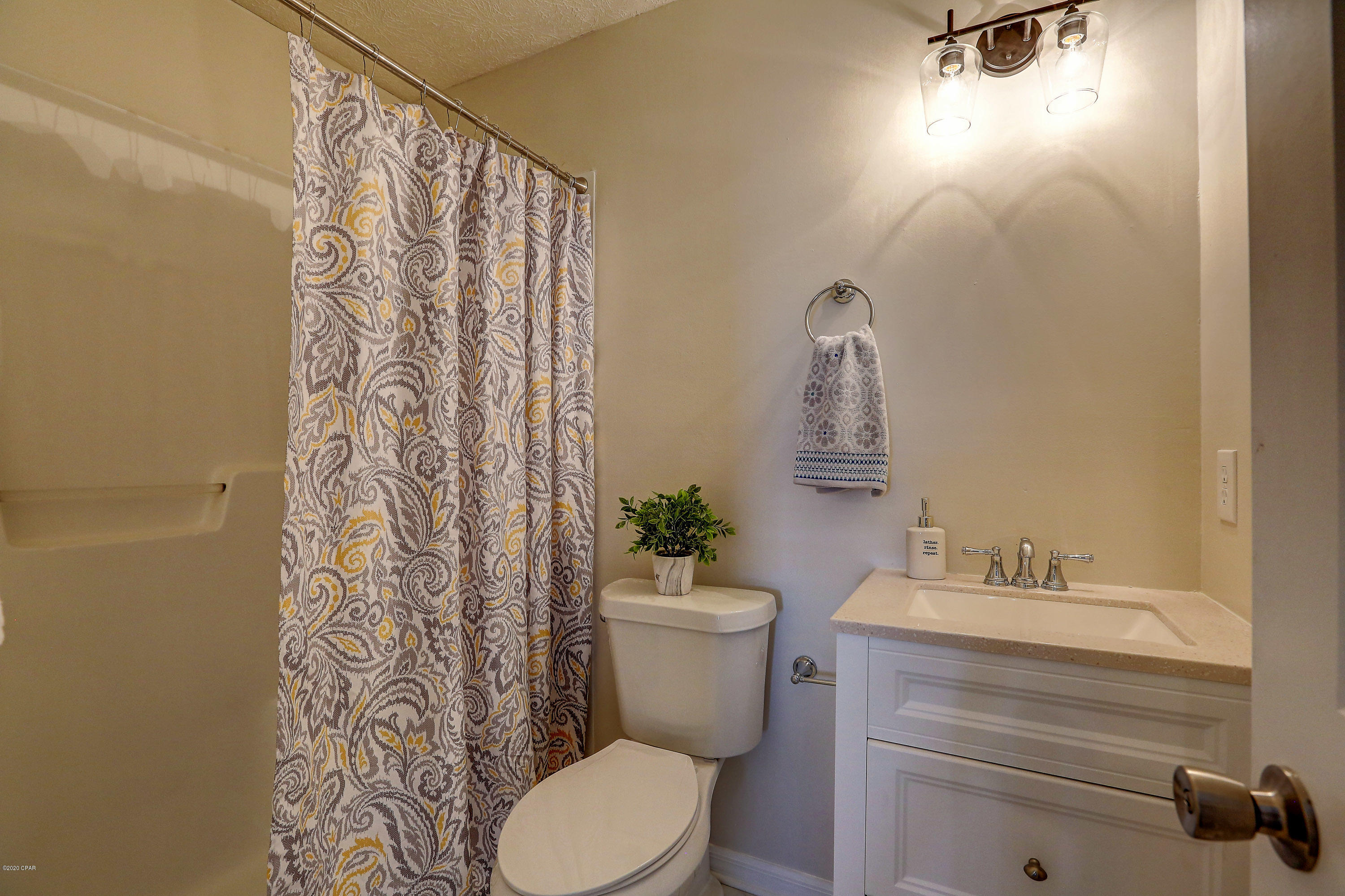 Bay Park Manor - Residential