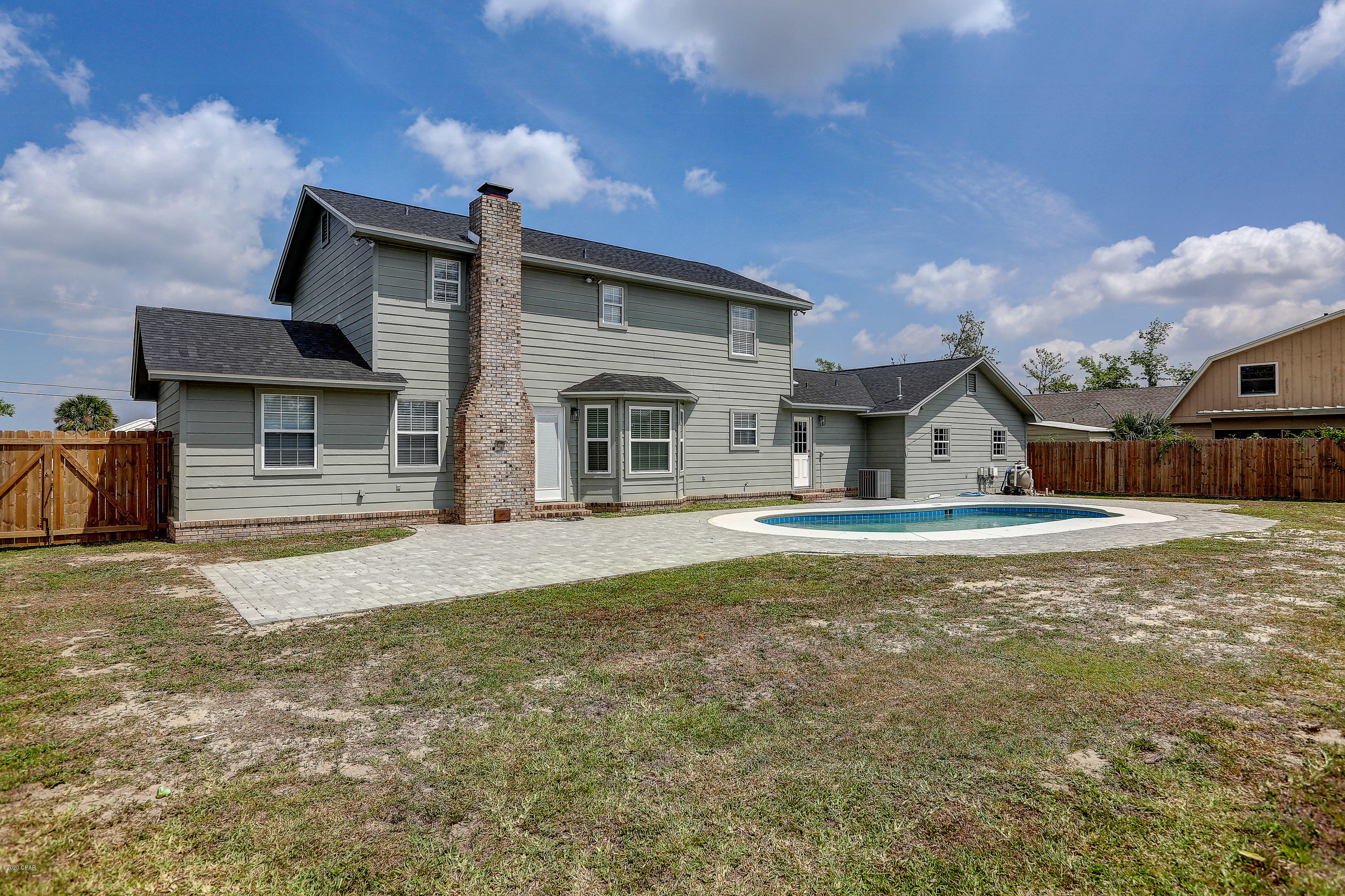 Bay Park Manor - Residential