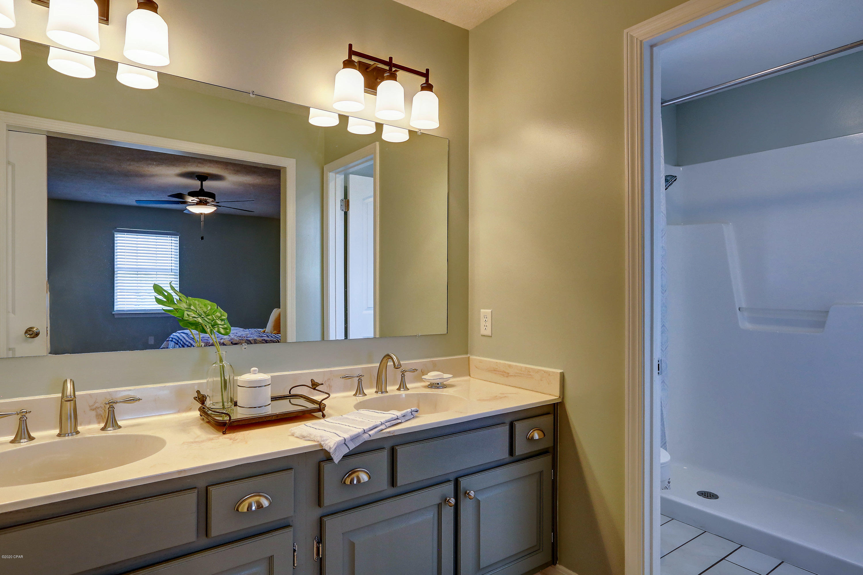 Bay Park Manor - Residential