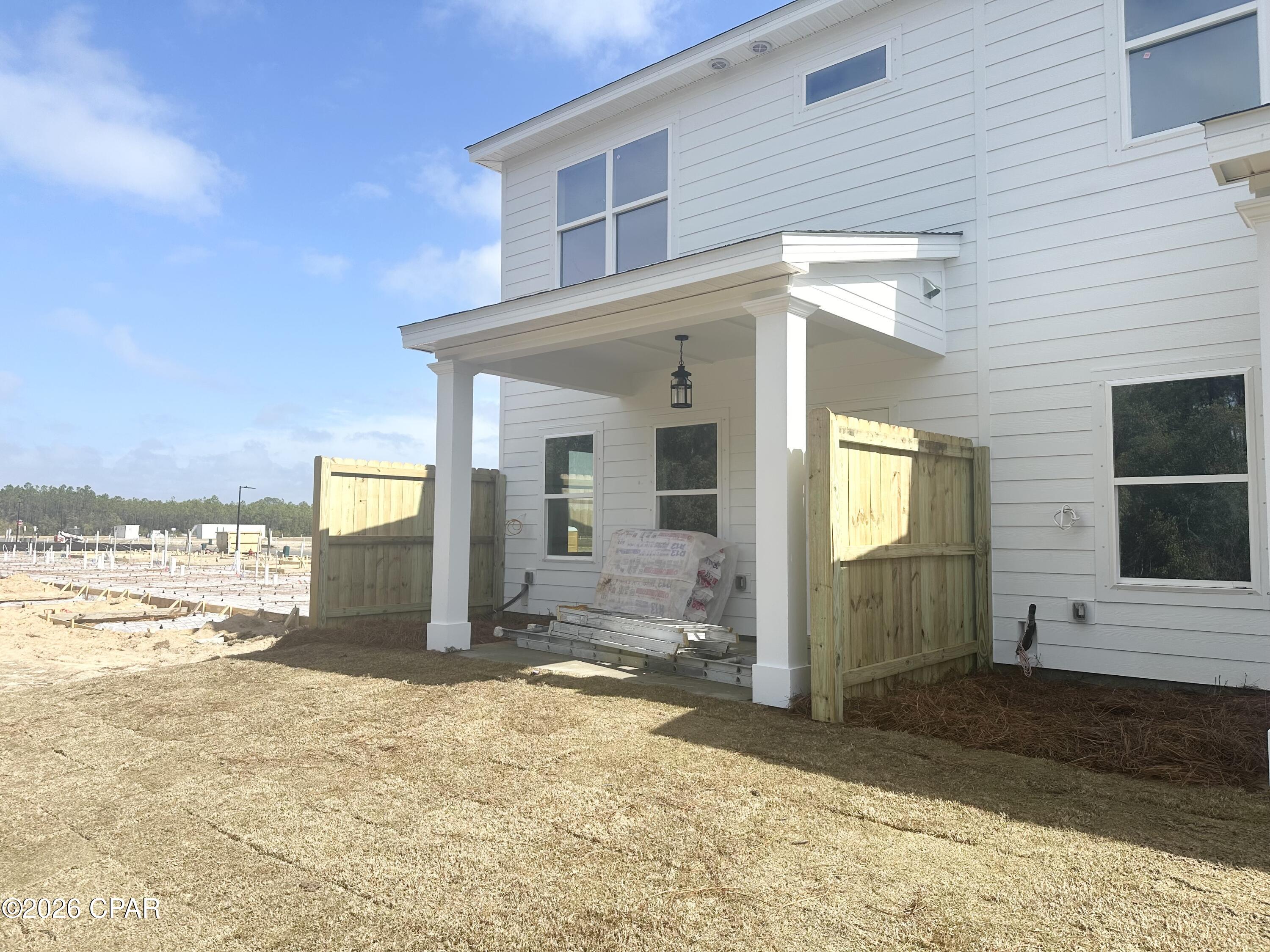 Colonial Landing - Residential