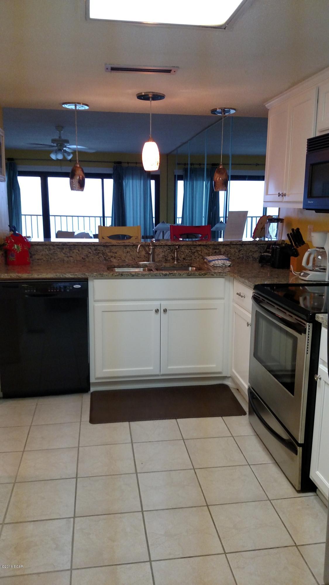 The Commodore - Residential