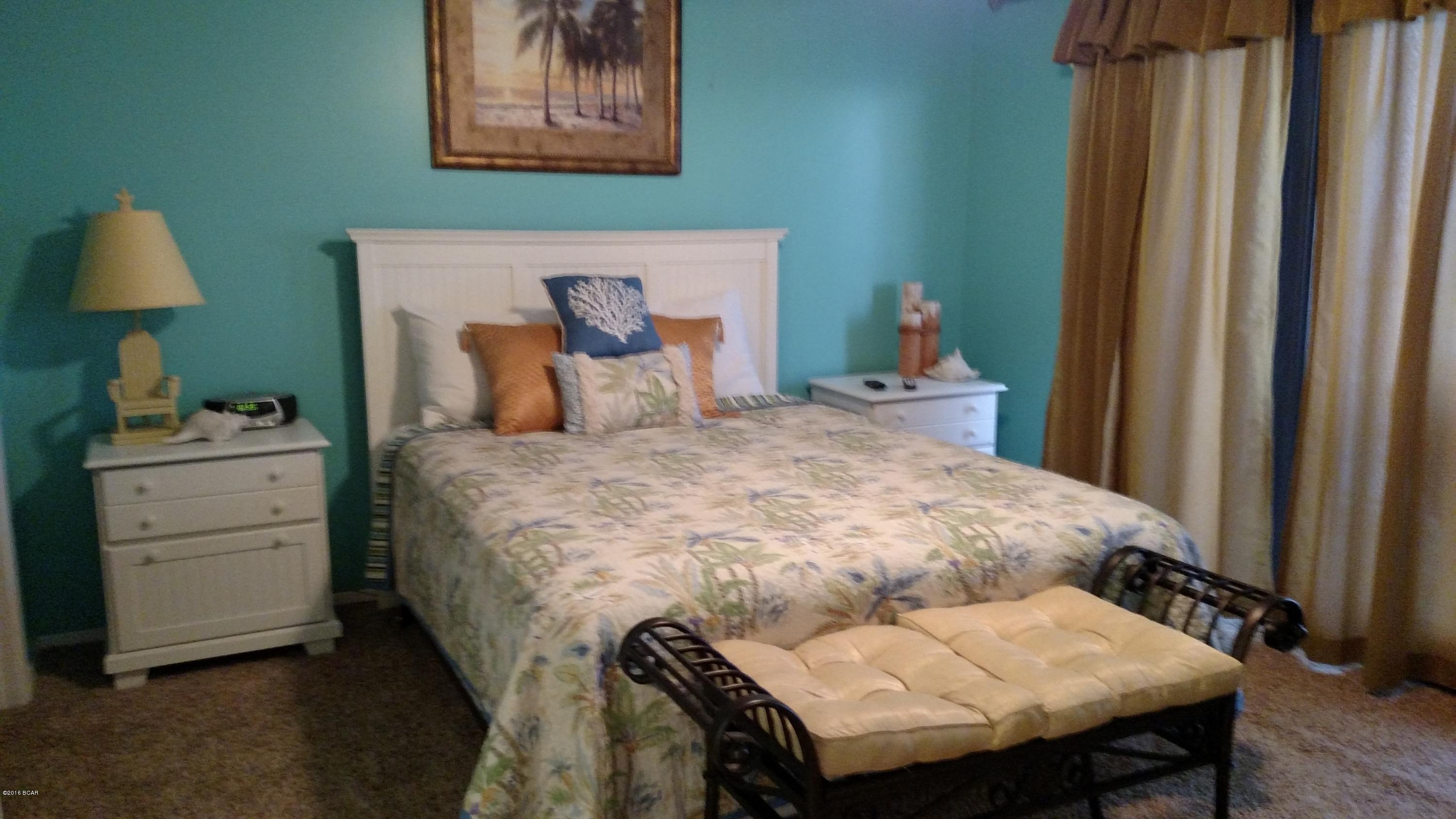 The Commodore - Residential