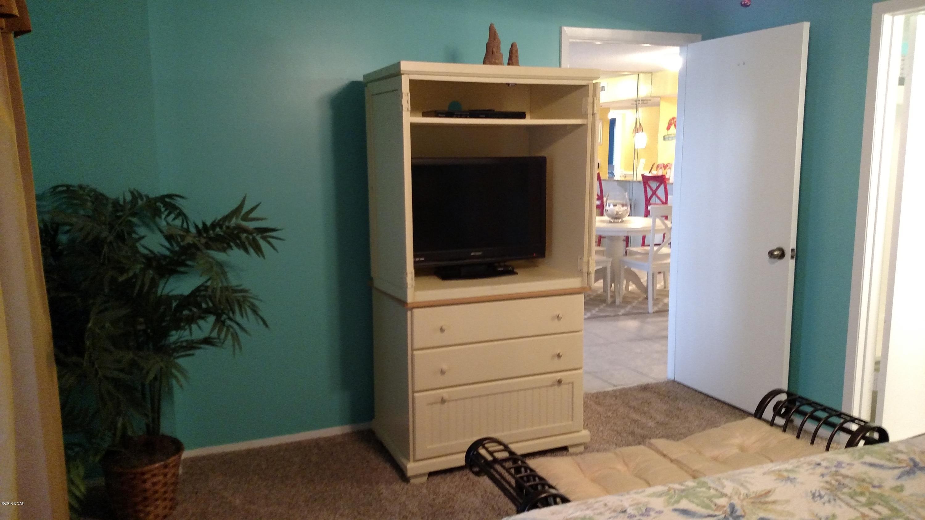 The Commodore - Residential