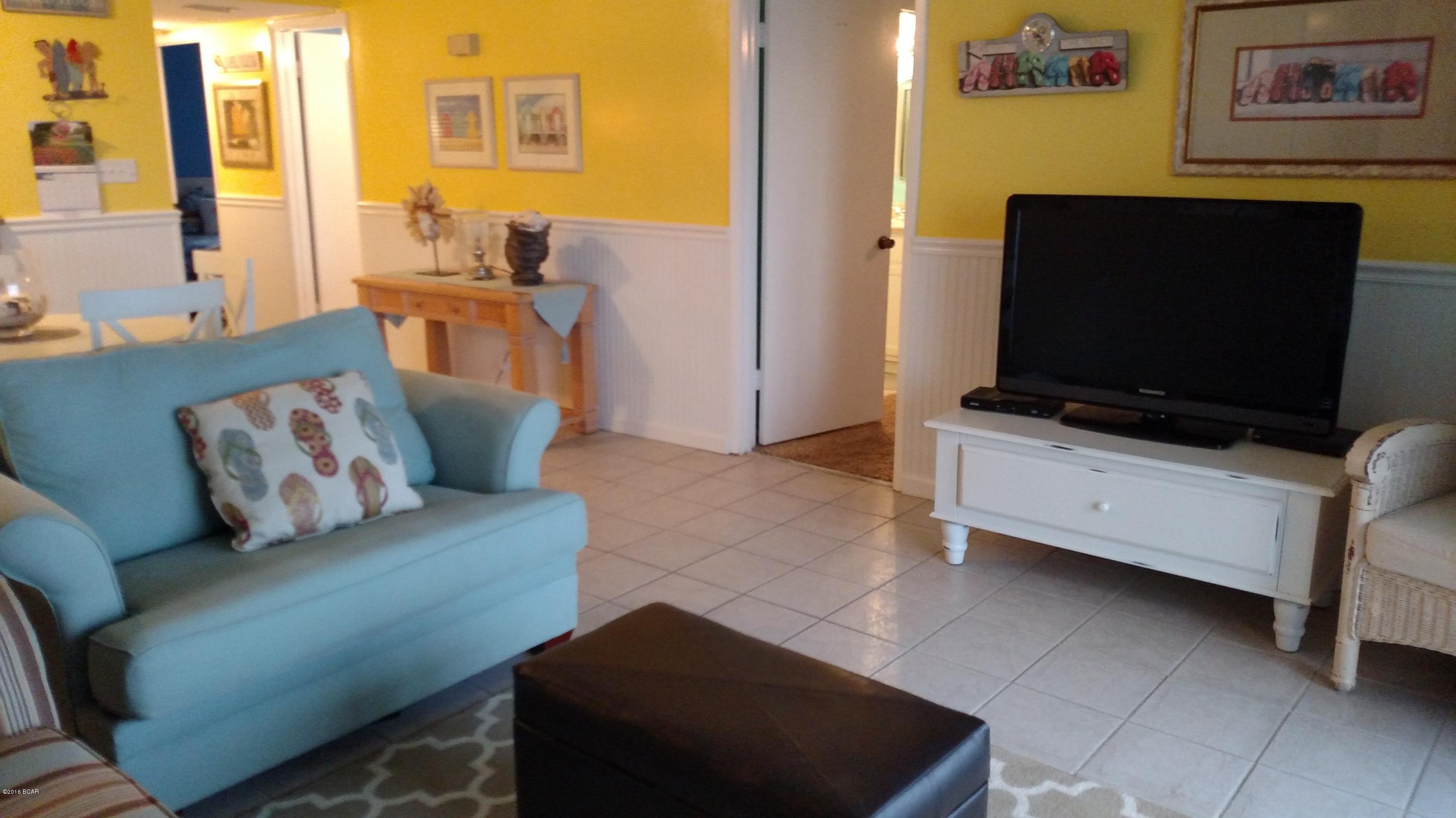 The Commodore - Residential