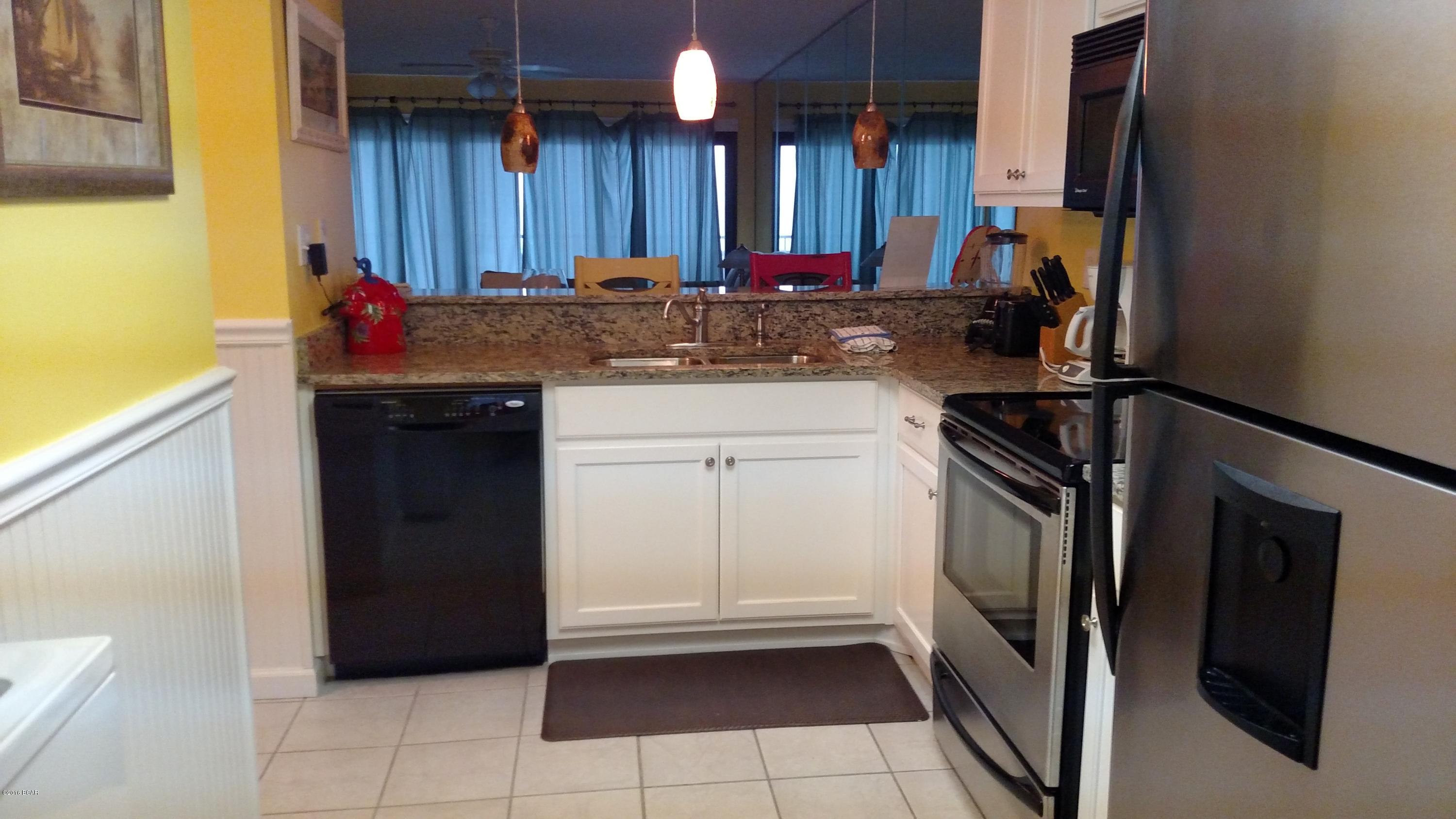 The Commodore - Residential