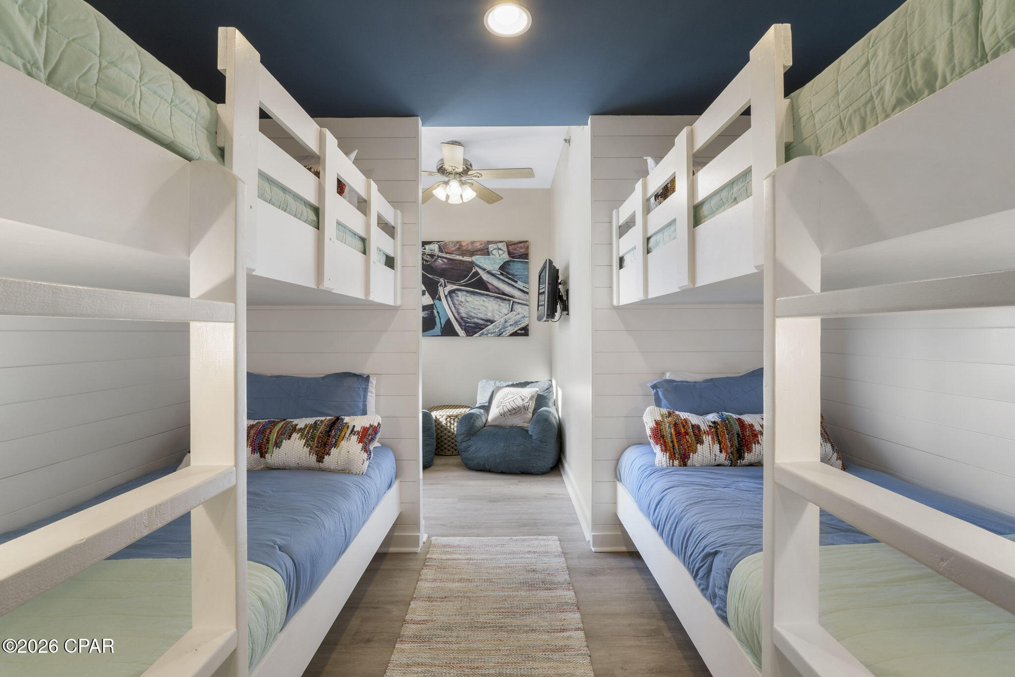 Splash Condo - Residential