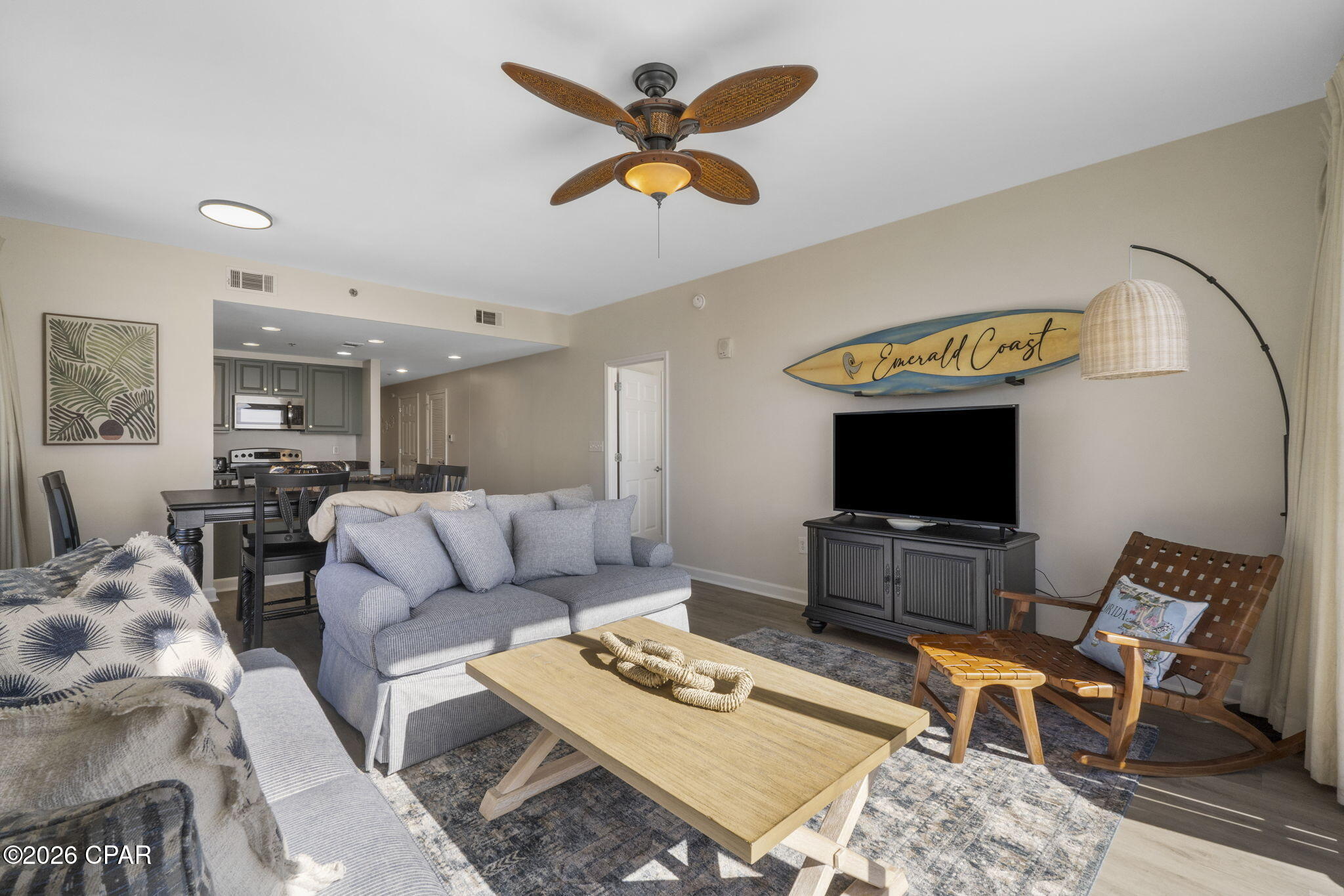 Splash Condo - Residential