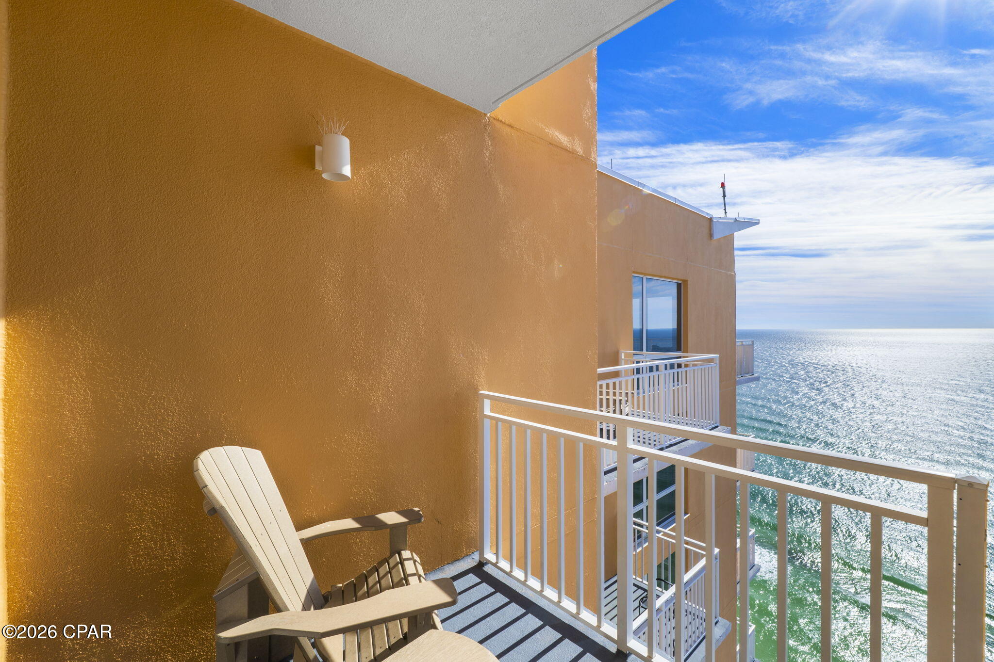 Splash Condo - Residential